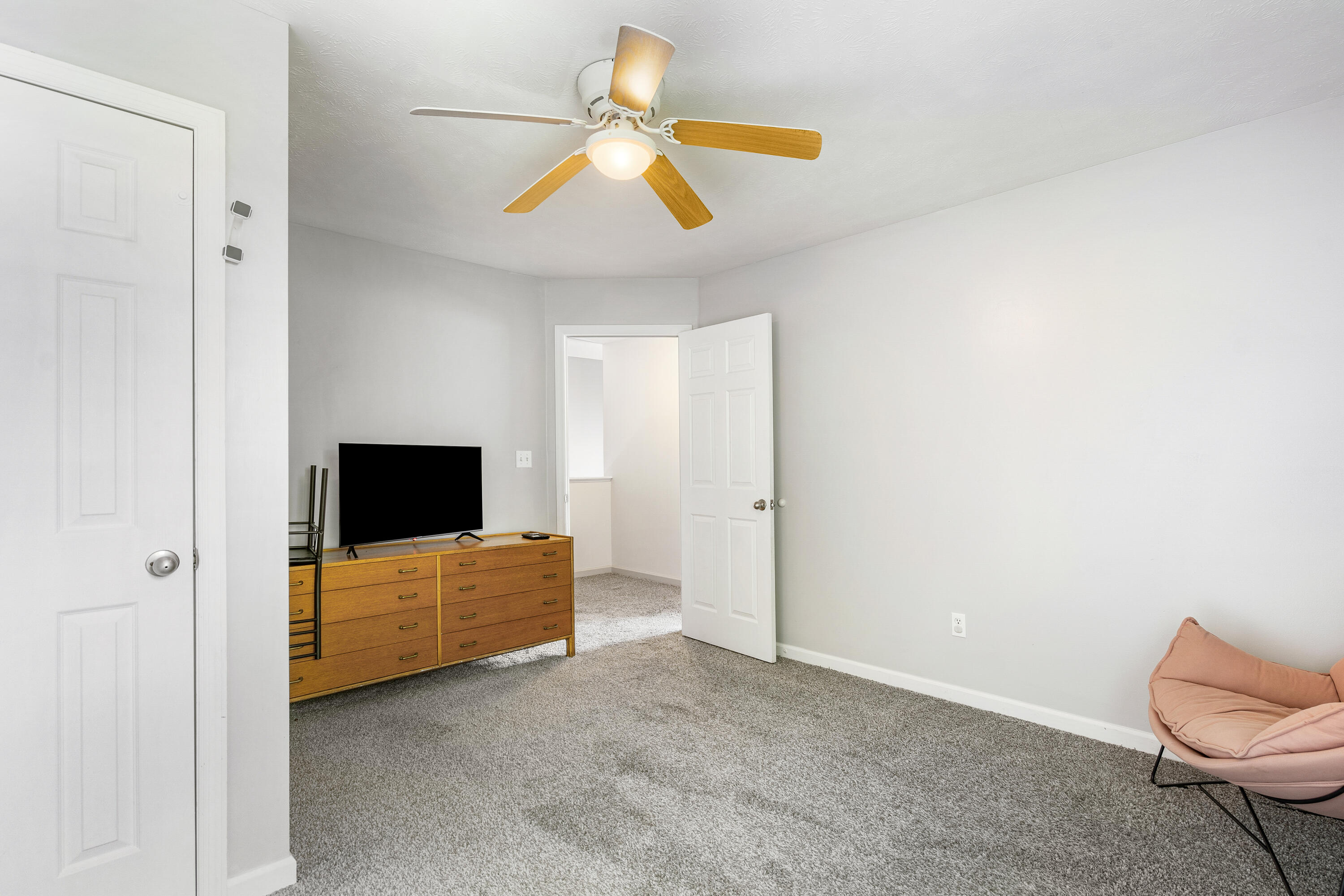 4704 Park Ridge Court