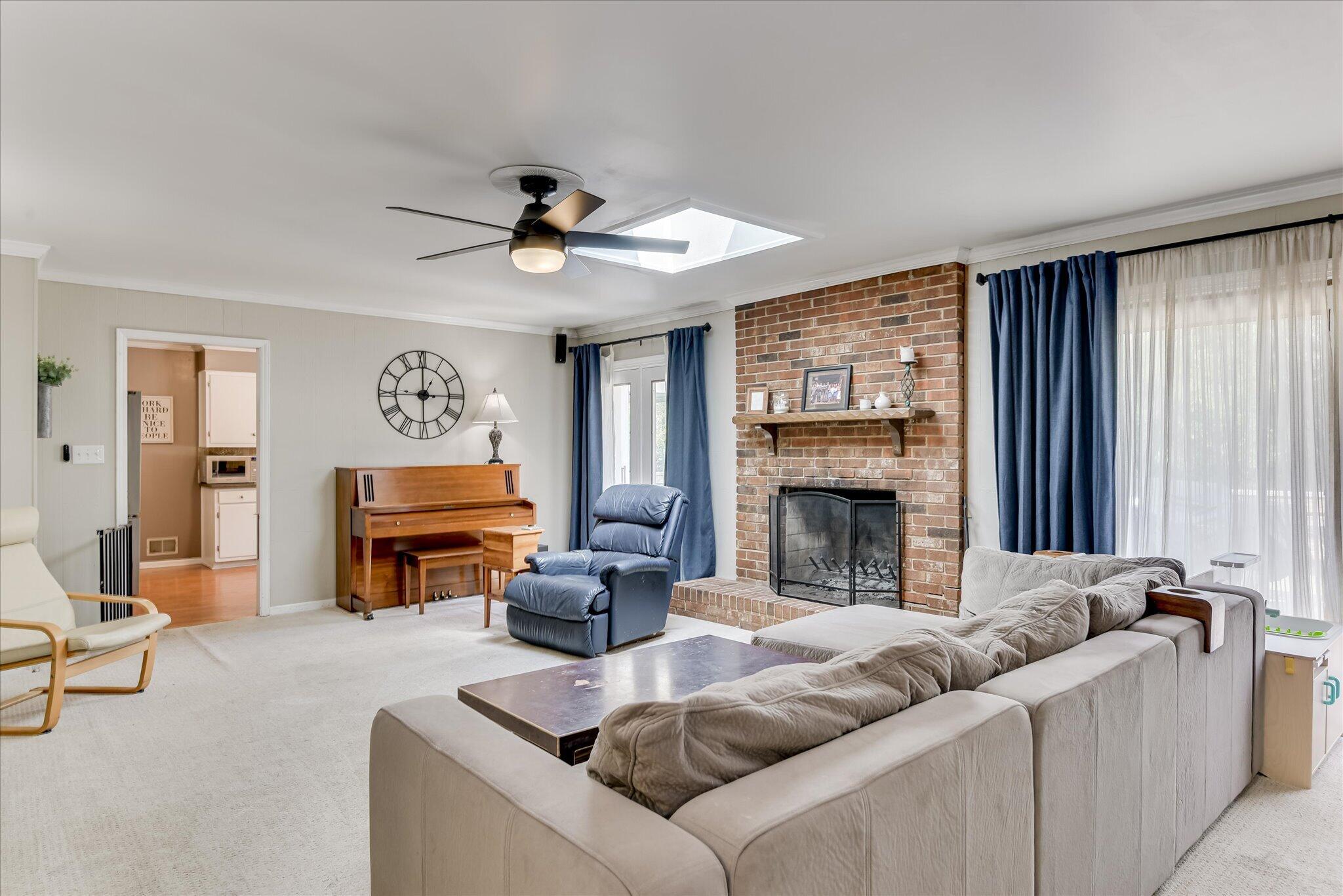 2709 Butler Place