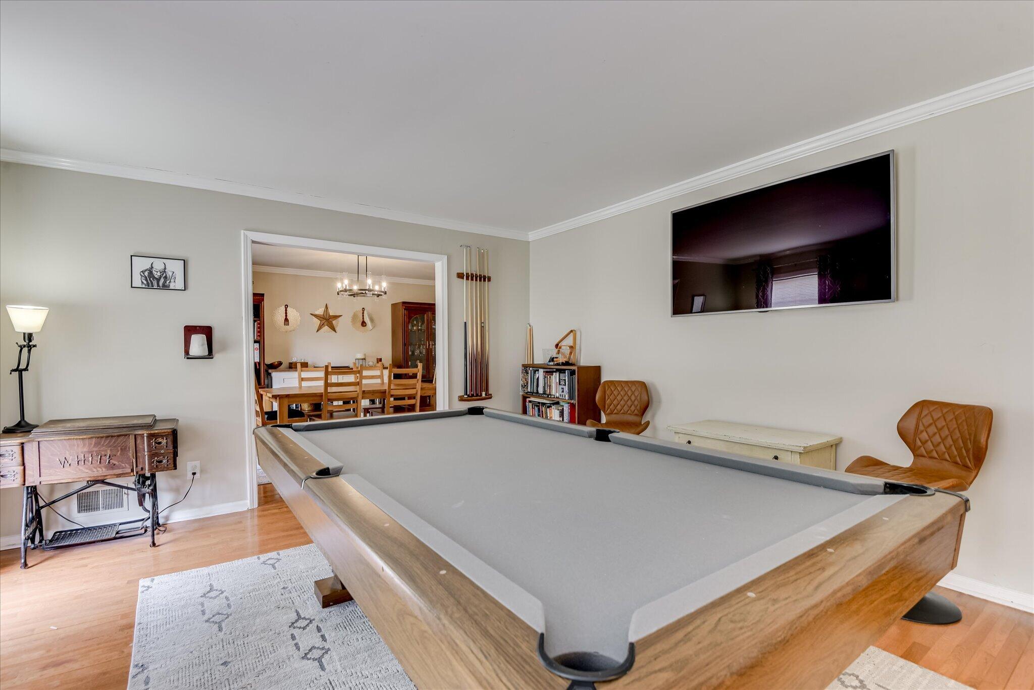 2709 Butler Place