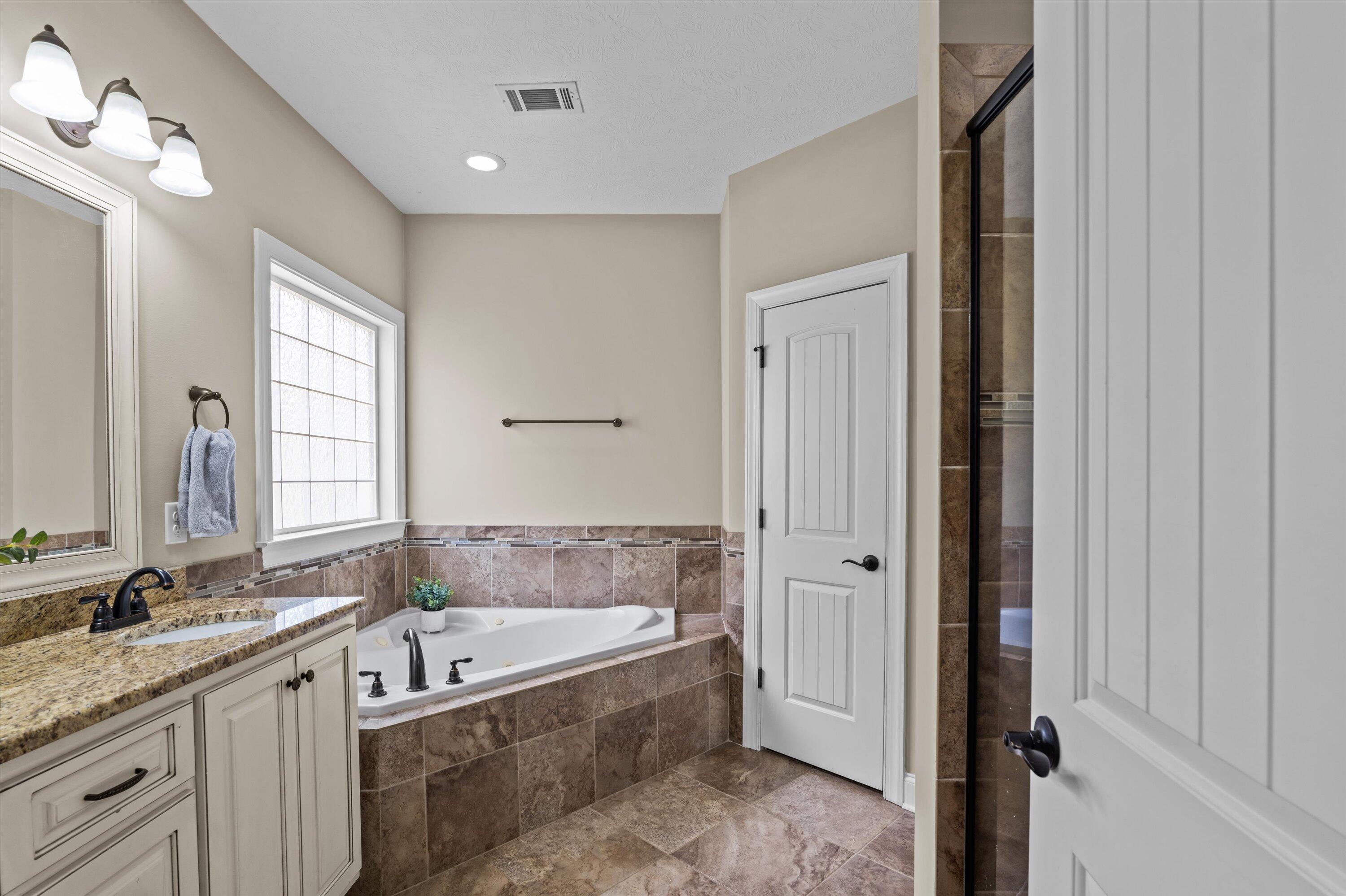 218 Sunbury Drive