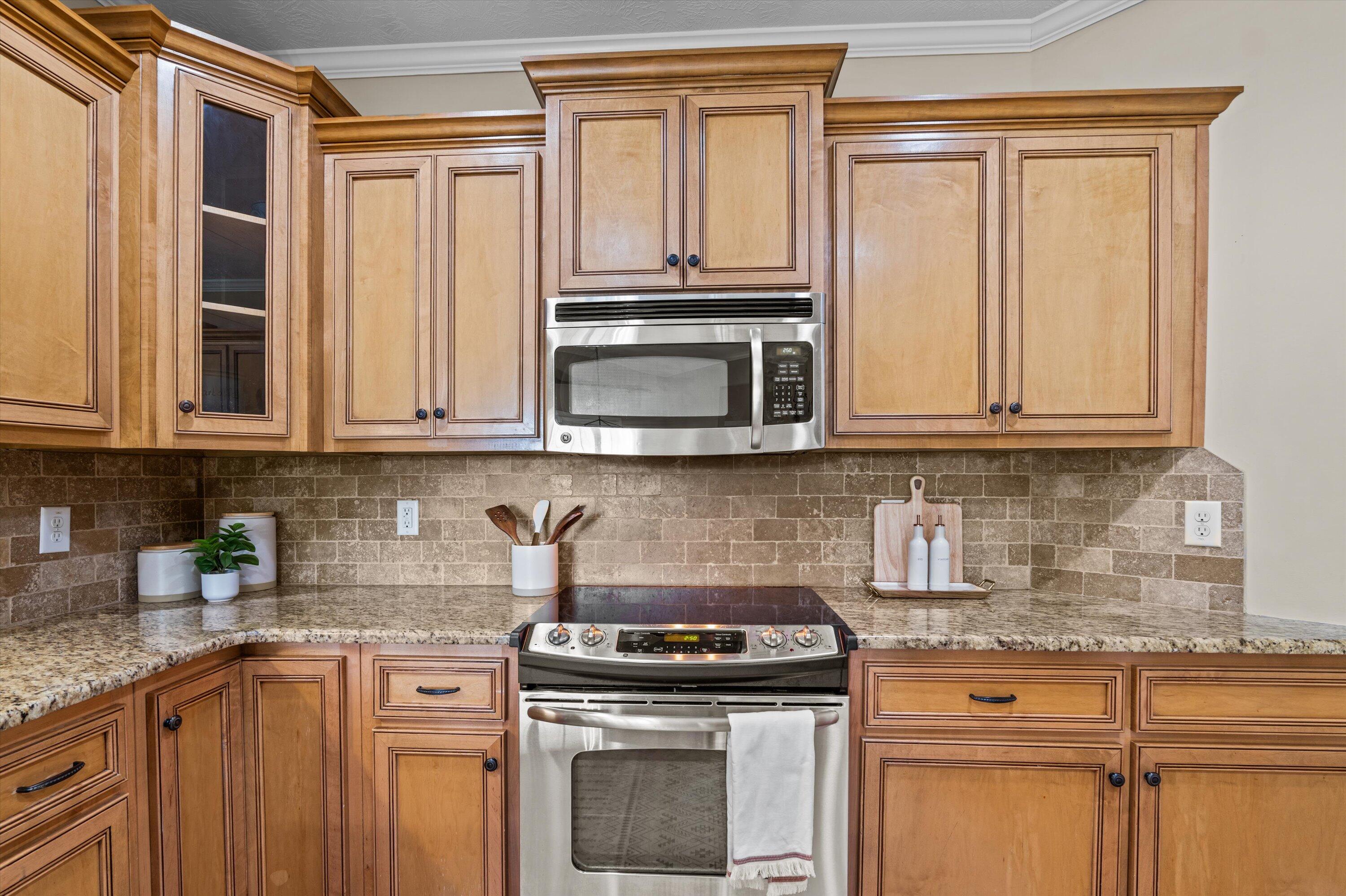 218 Sunbury Drive