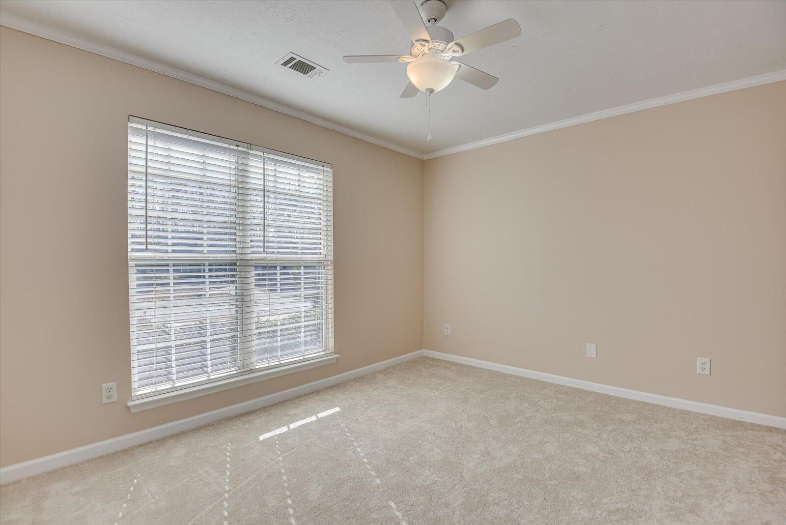 957 Sedgefield Circle