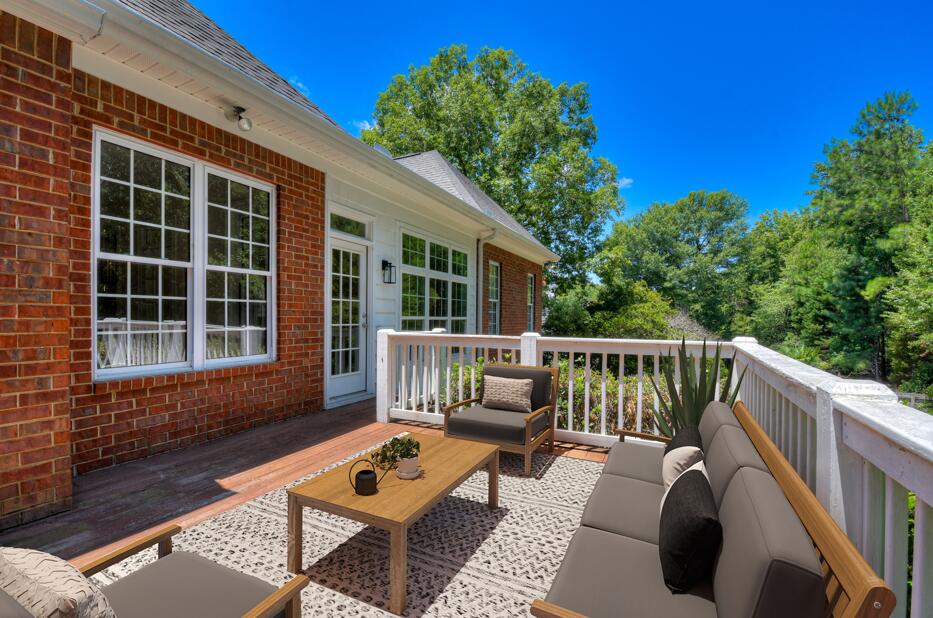 511 Pineview Court