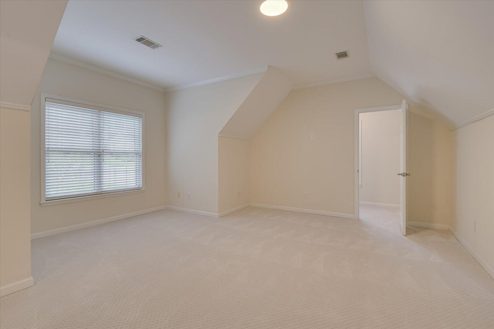 511 Pineview Court