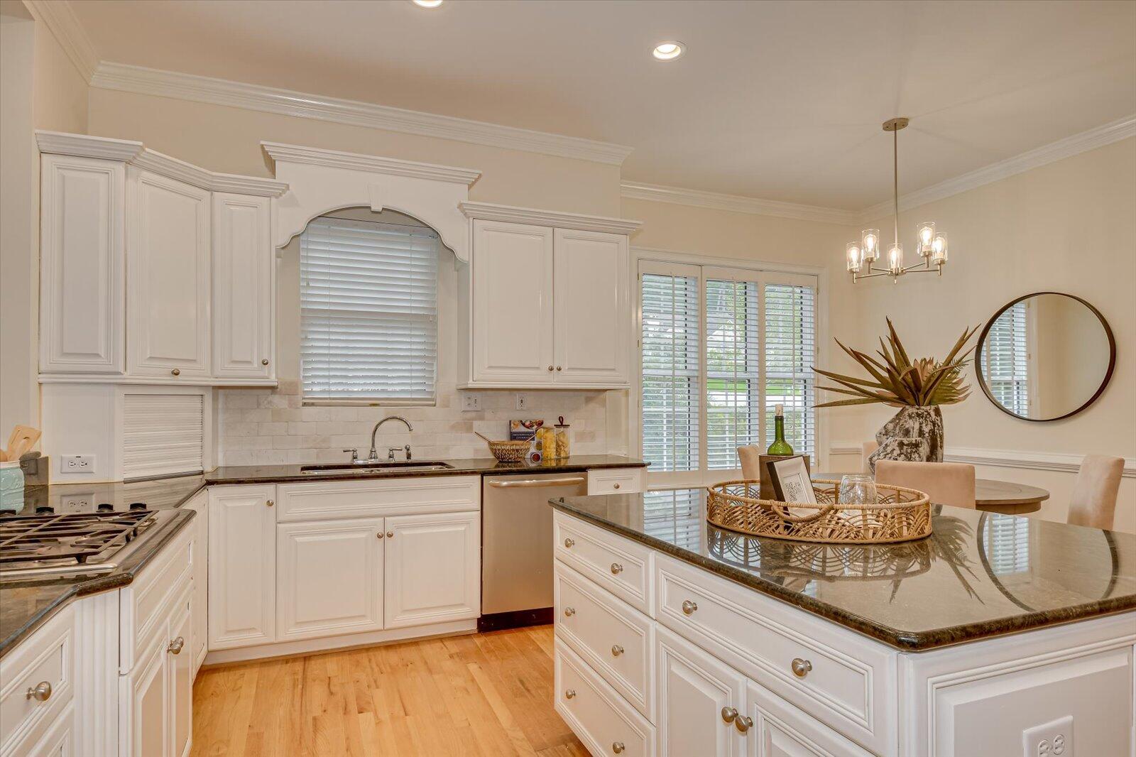 511 Pineview Court