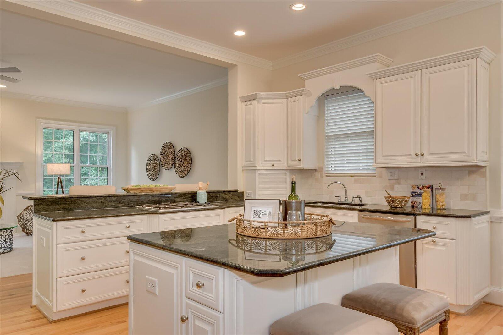 511 Pineview Court
