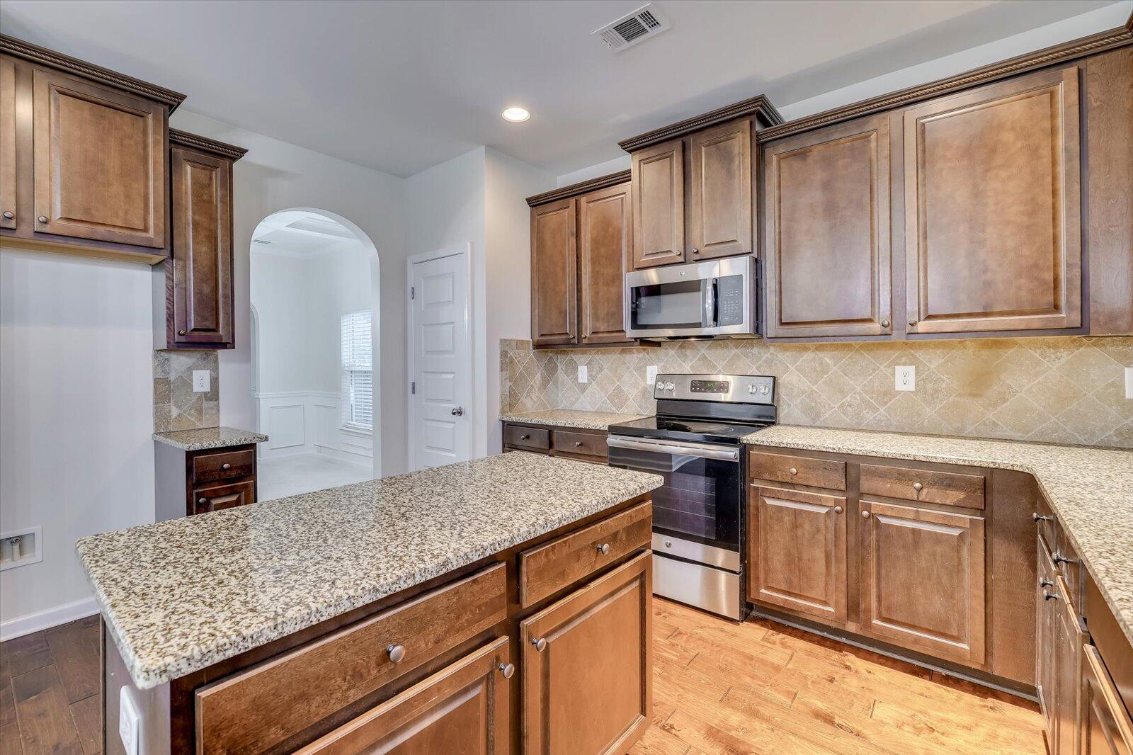 5118 Devon Lane