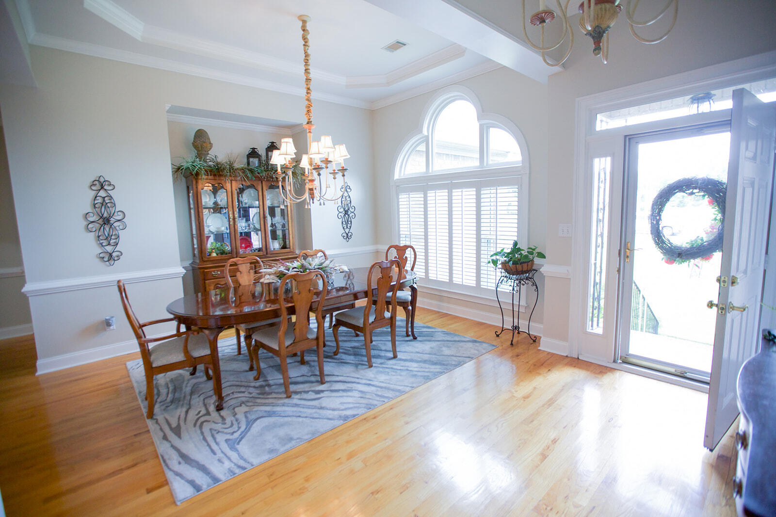294 River North Drive