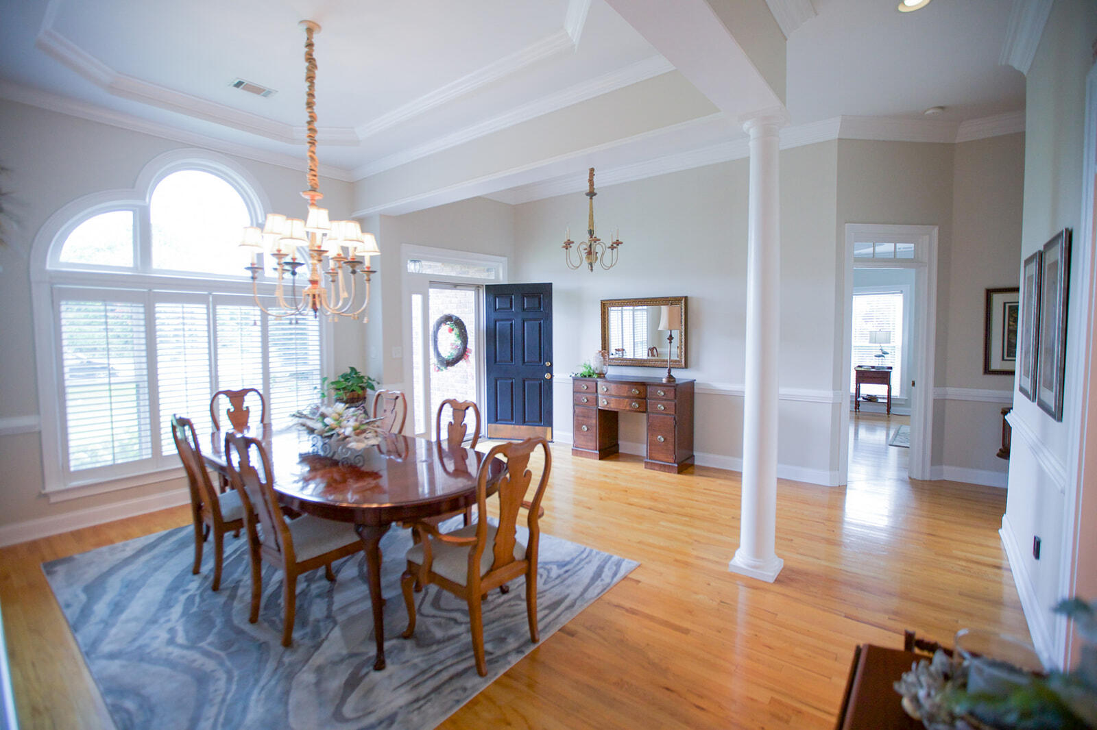 294 River North Drive