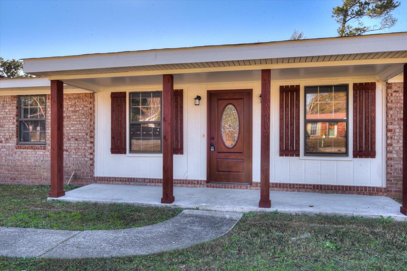 4548 Colonial Road