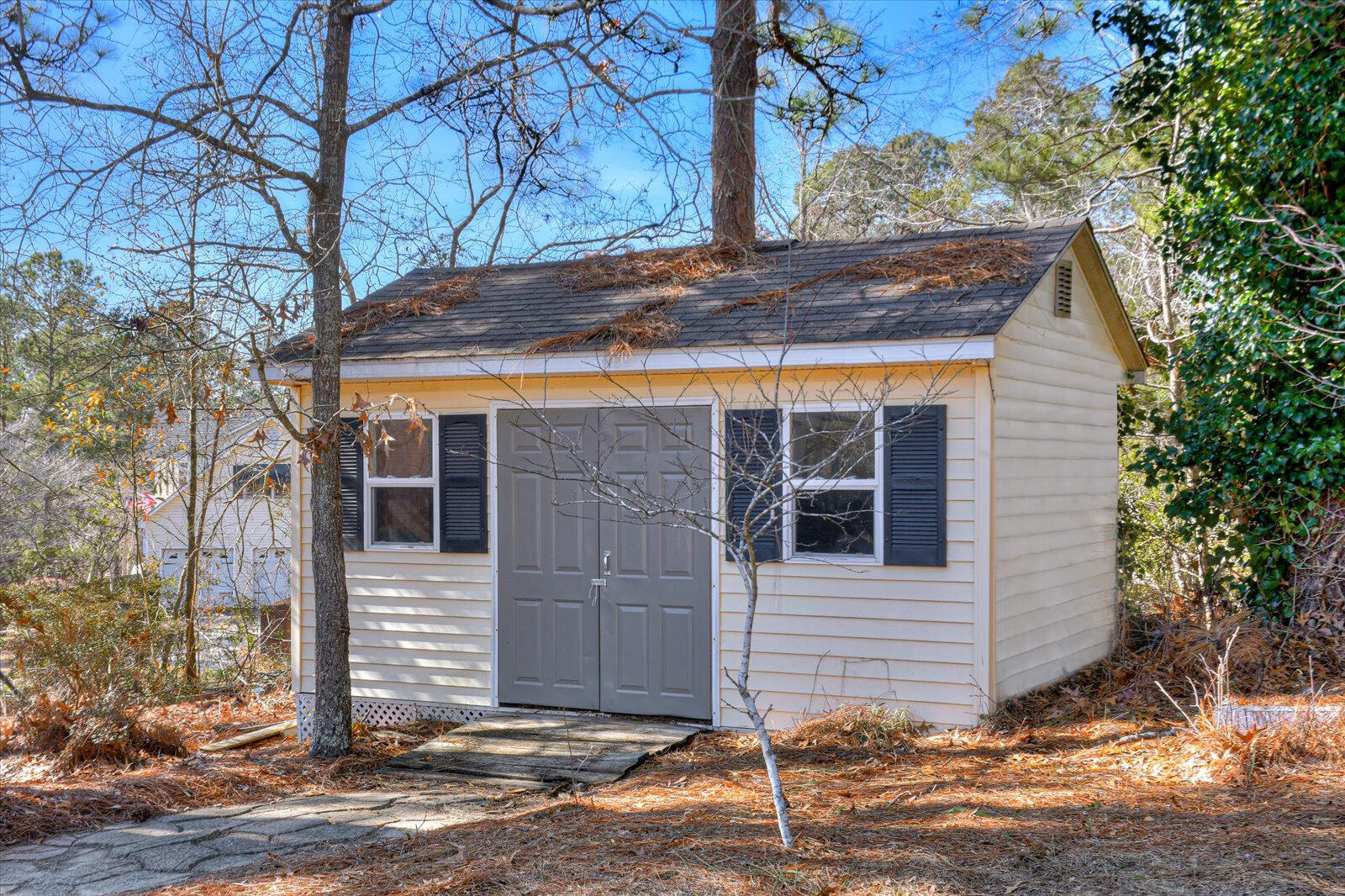511 Creekridge Road