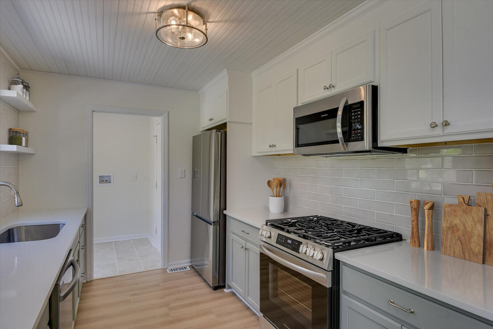 511 Creekridge Road