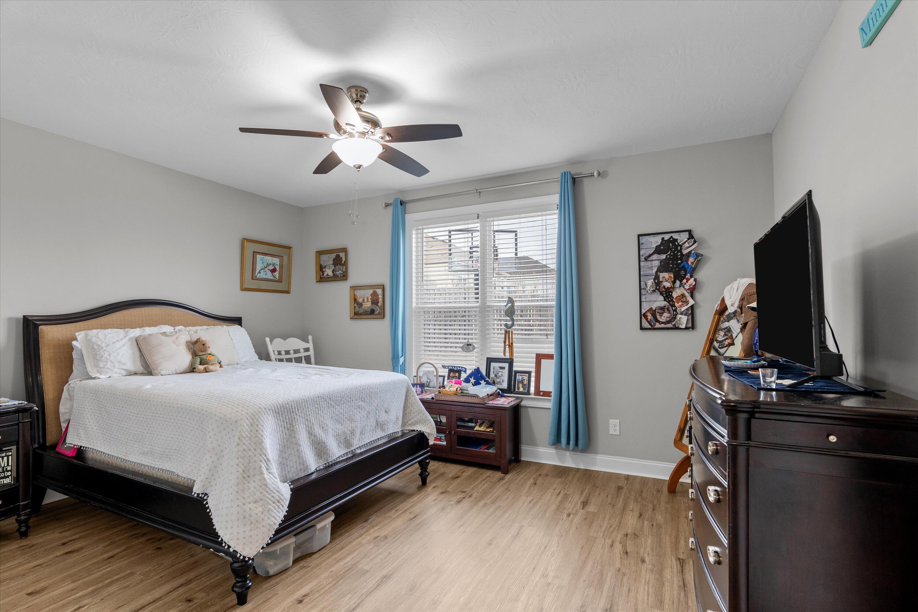 2511 Sunflower Drive