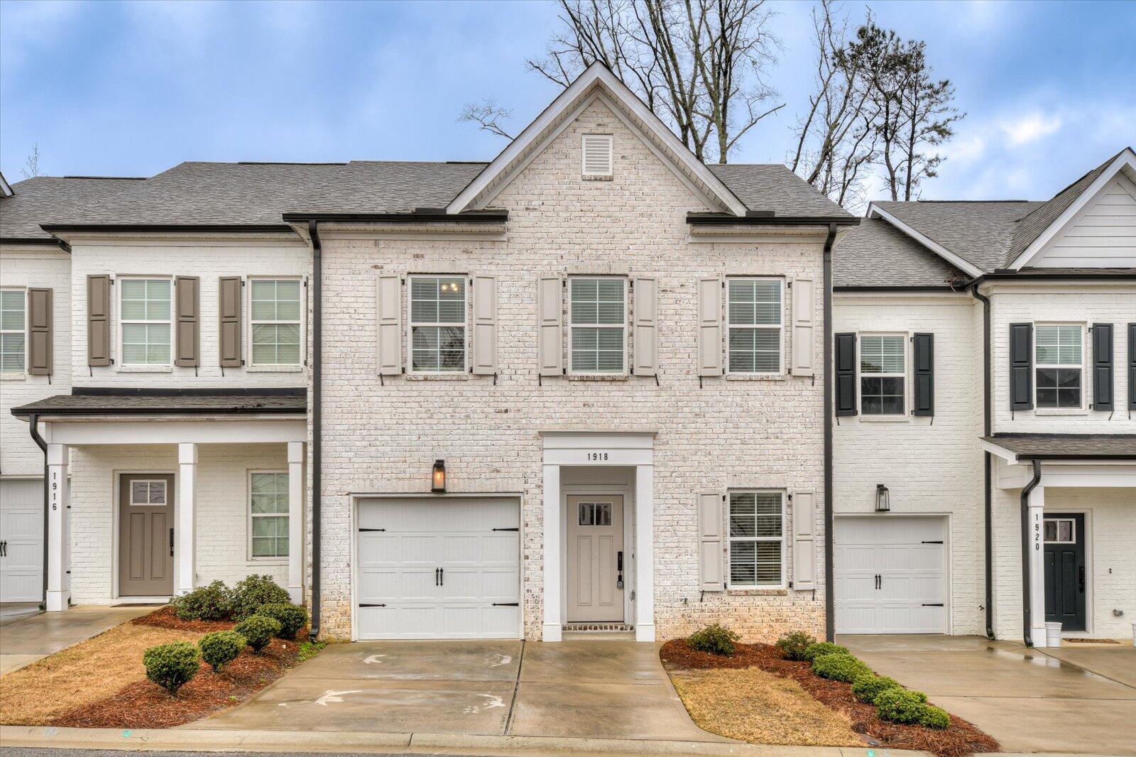1918 Avenel Lane