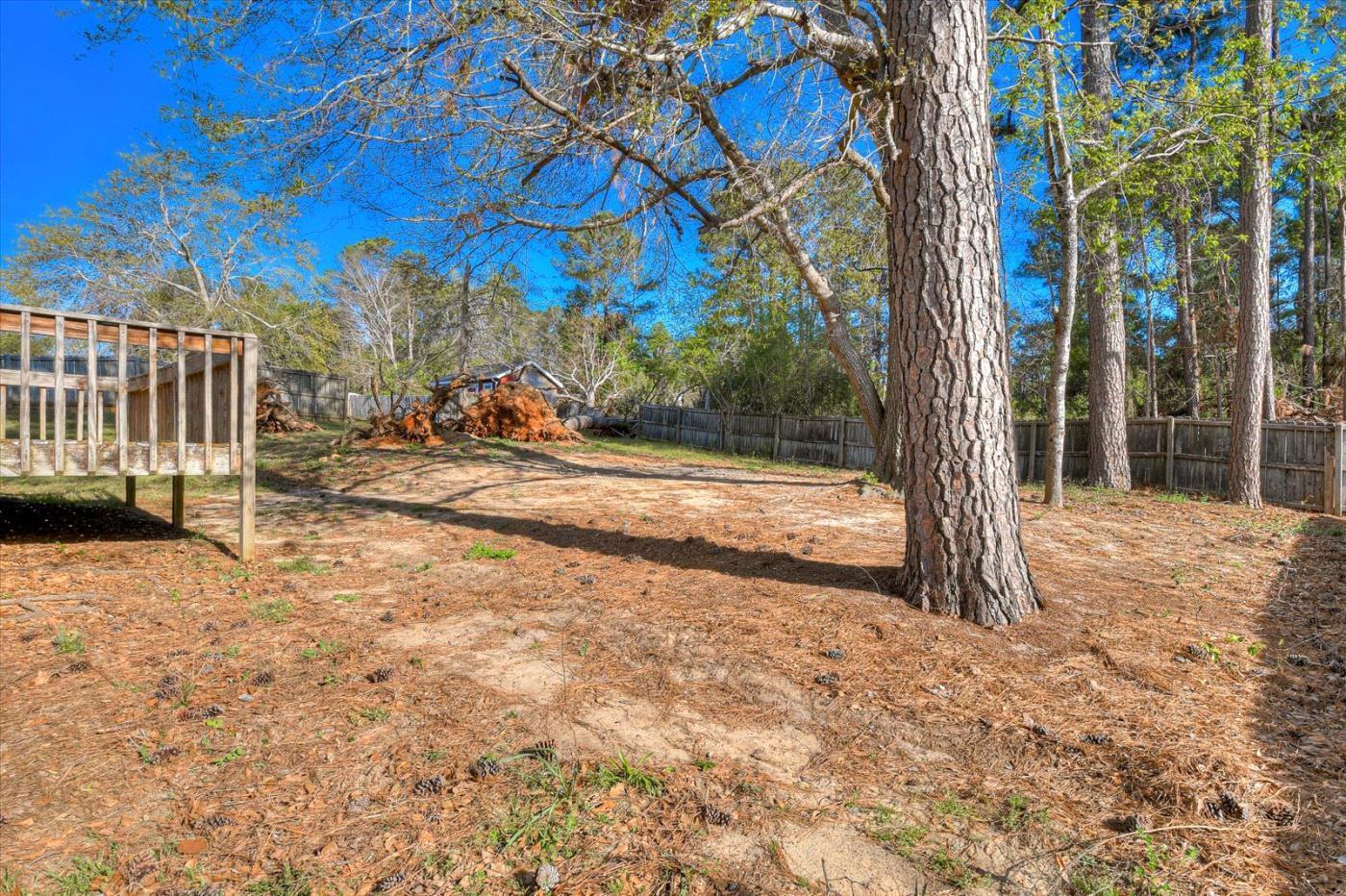 962 Hunting Horn Way