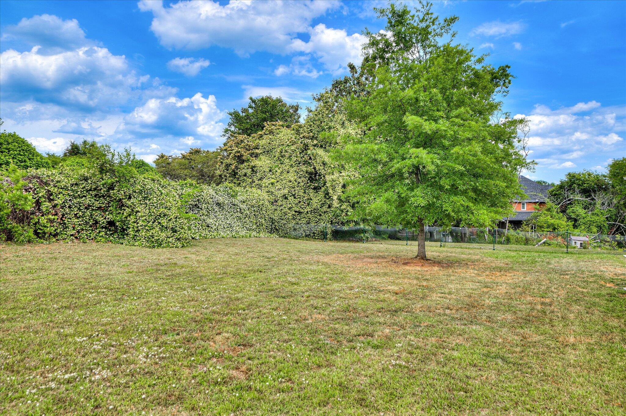 441 Vaughn Road