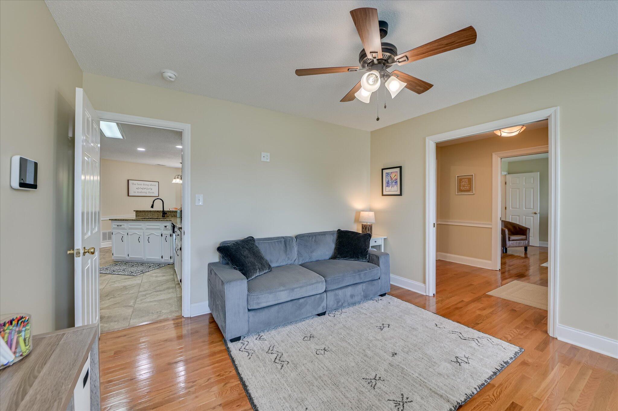 441 Vaughn Road