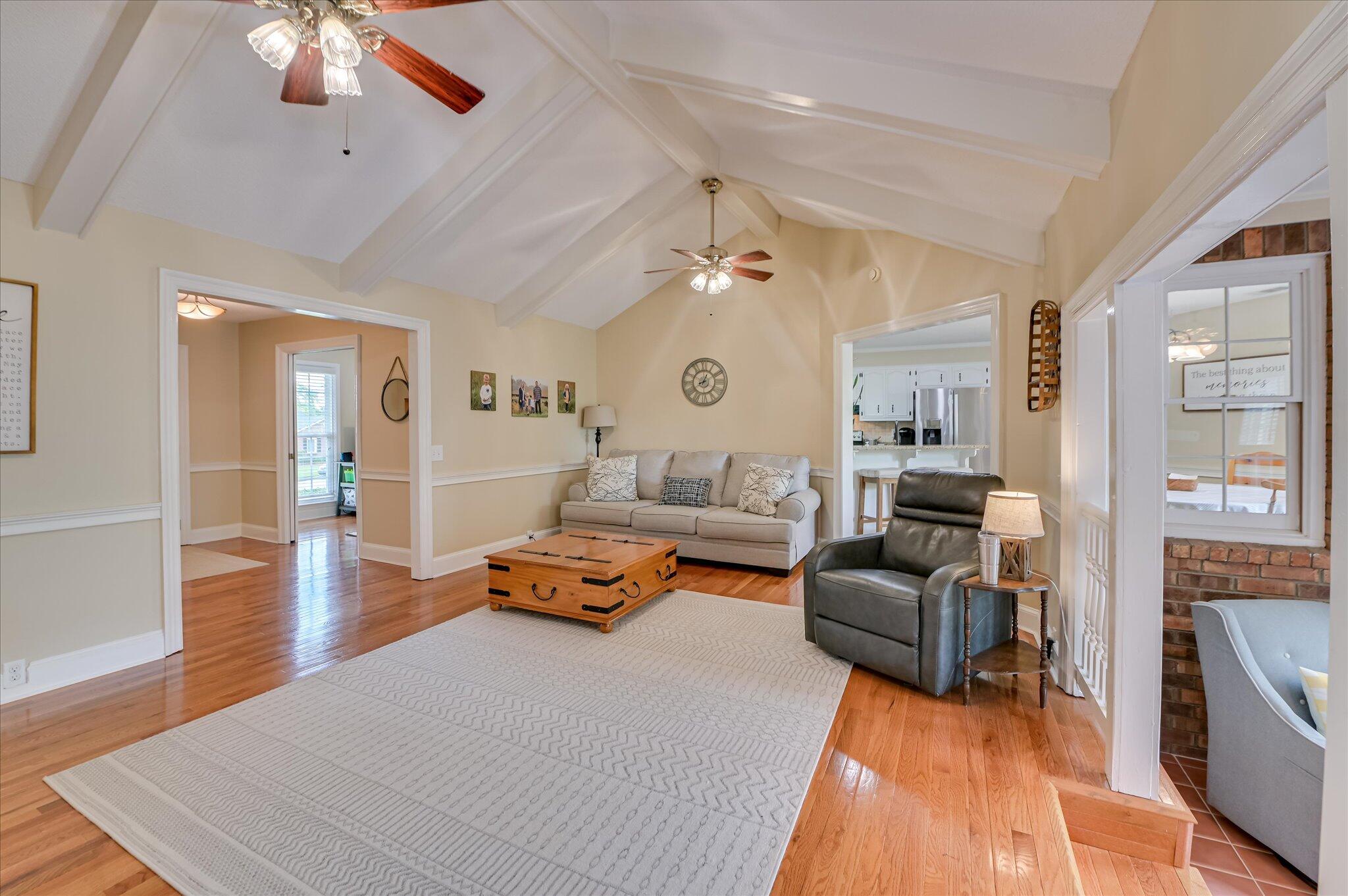 441 Vaughn Road