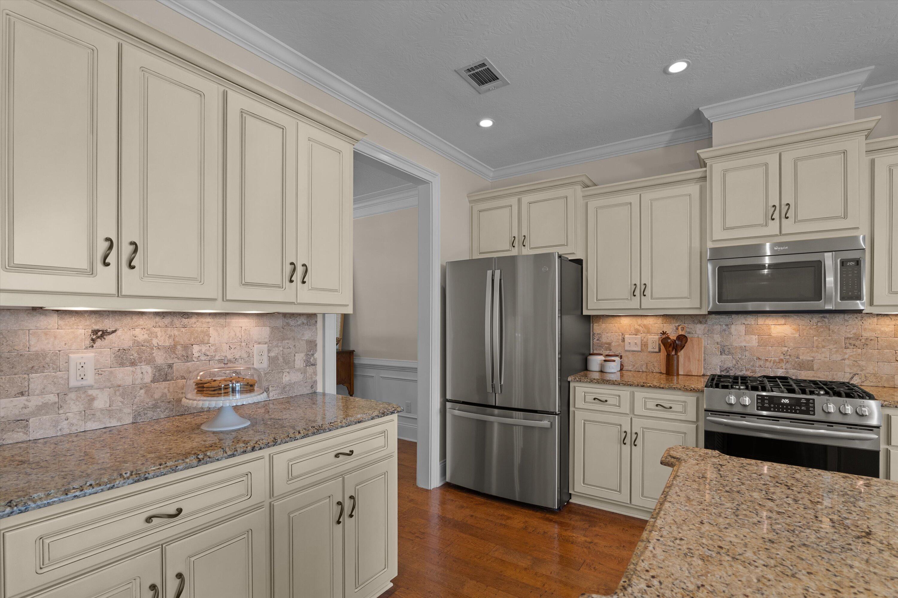204 Sunbury Drive