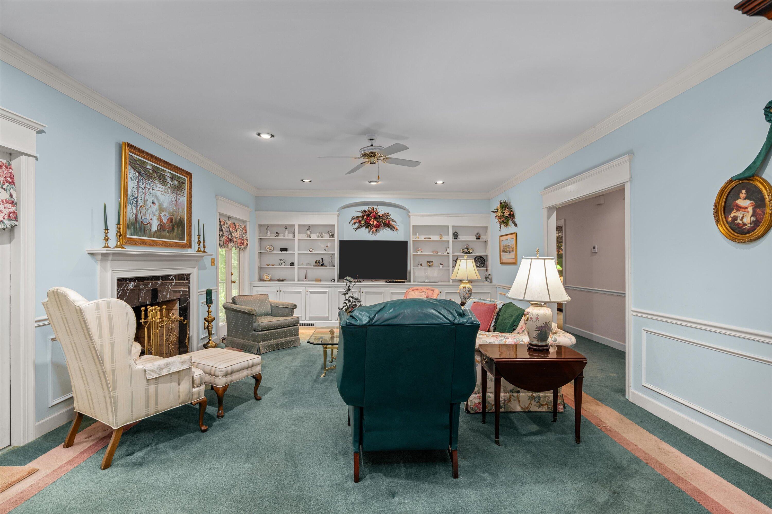 714 Jones Creek