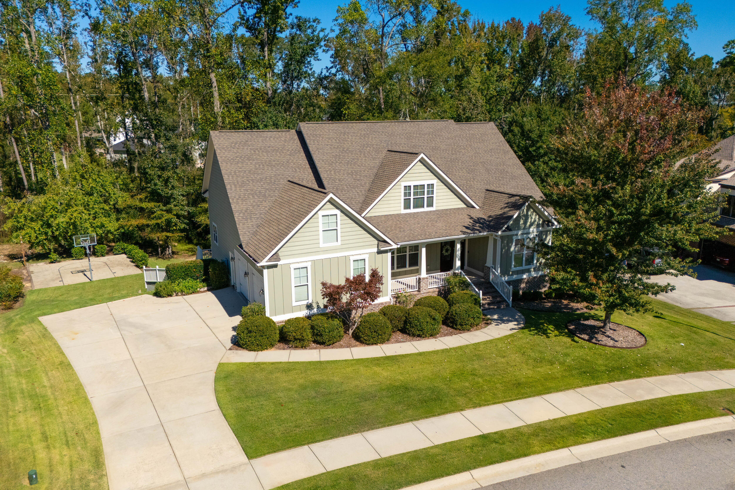 3808 Blue Springs Trace