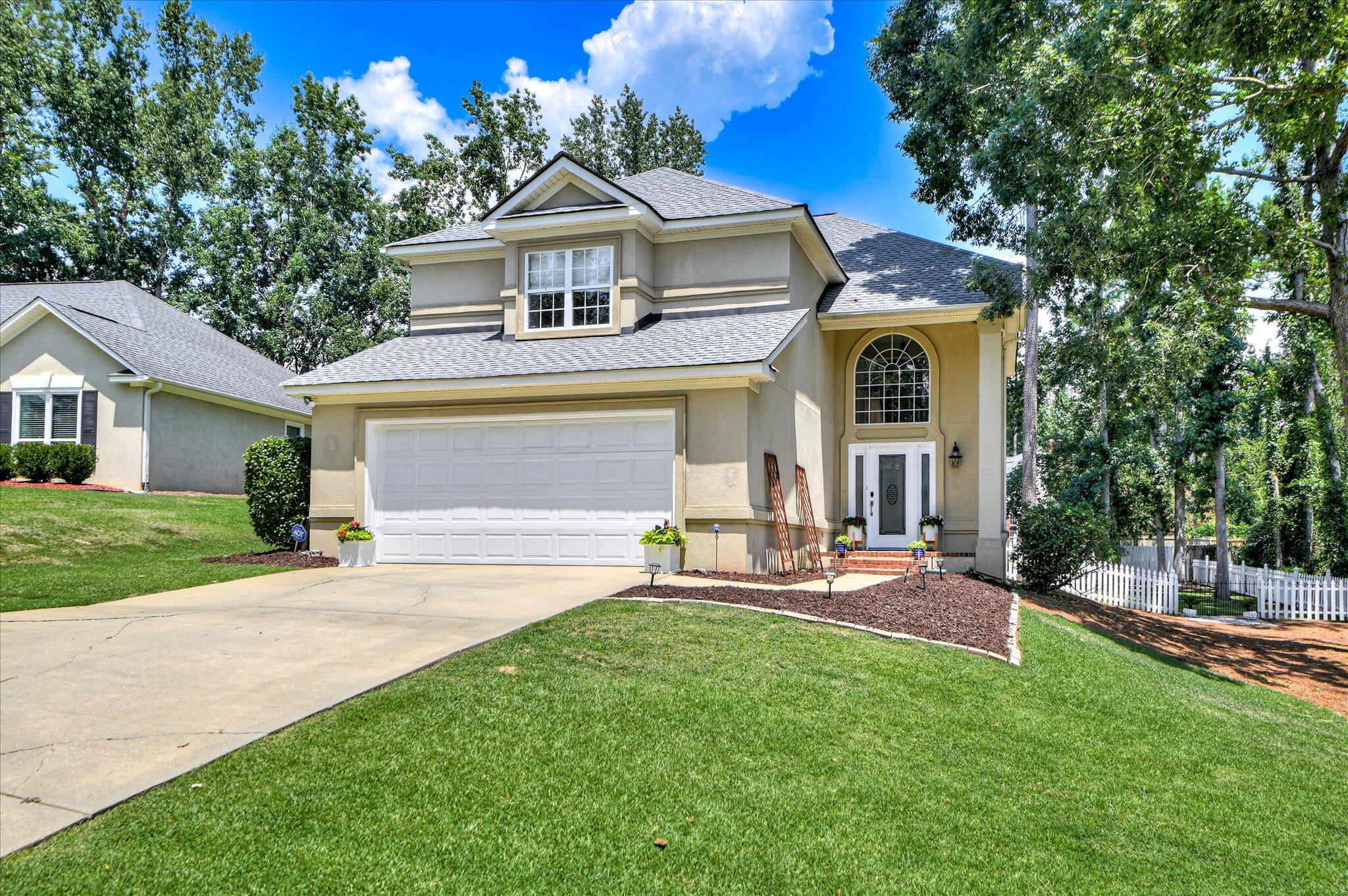 528 Oak Brook Drive