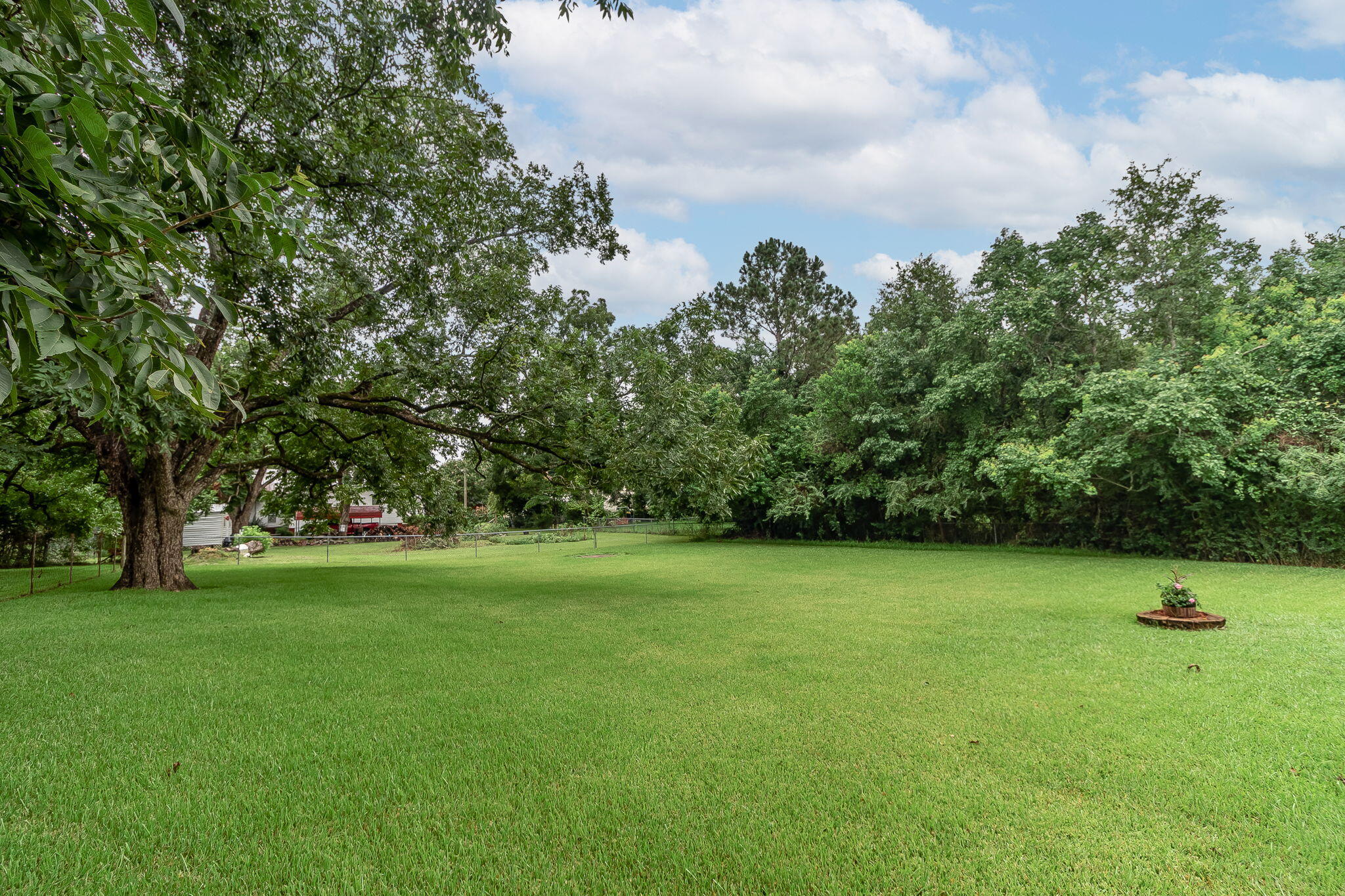 125 Mcgahee Ave
