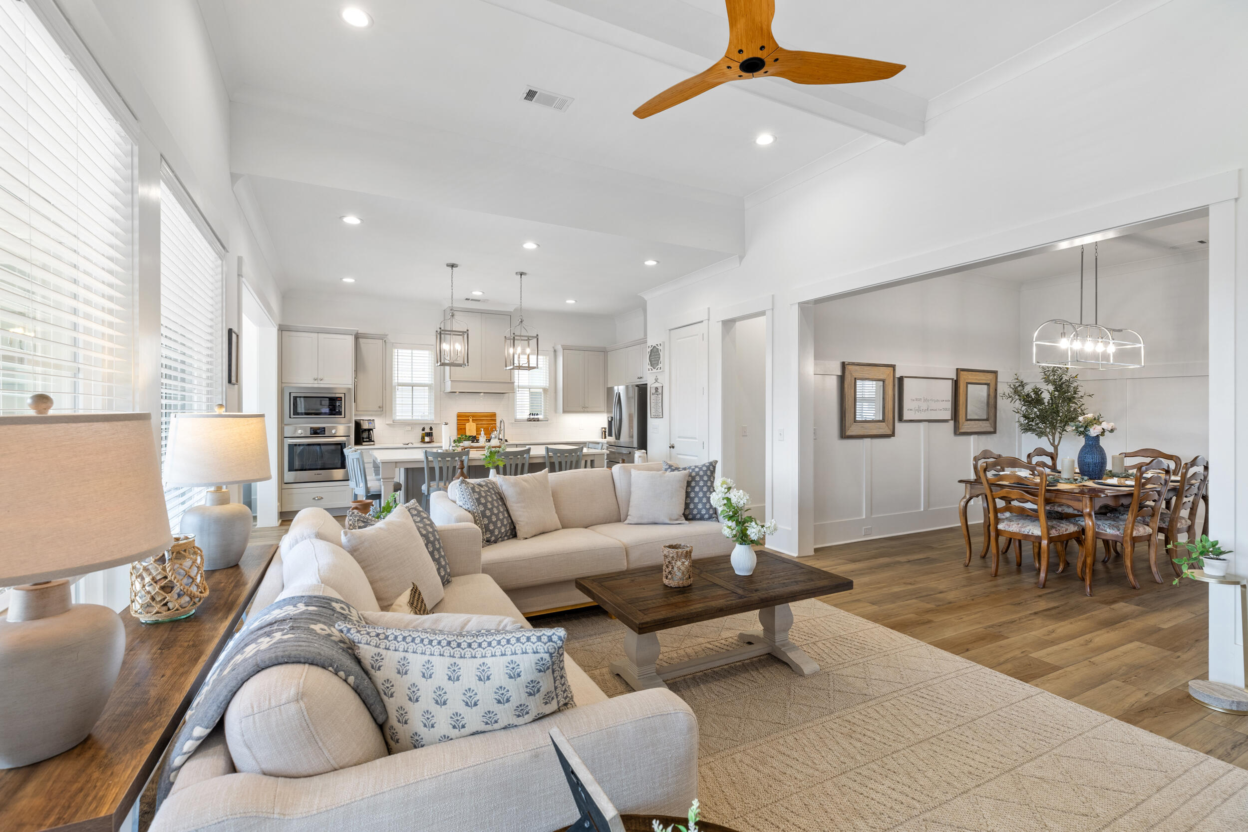 3024 Rosewood Drive