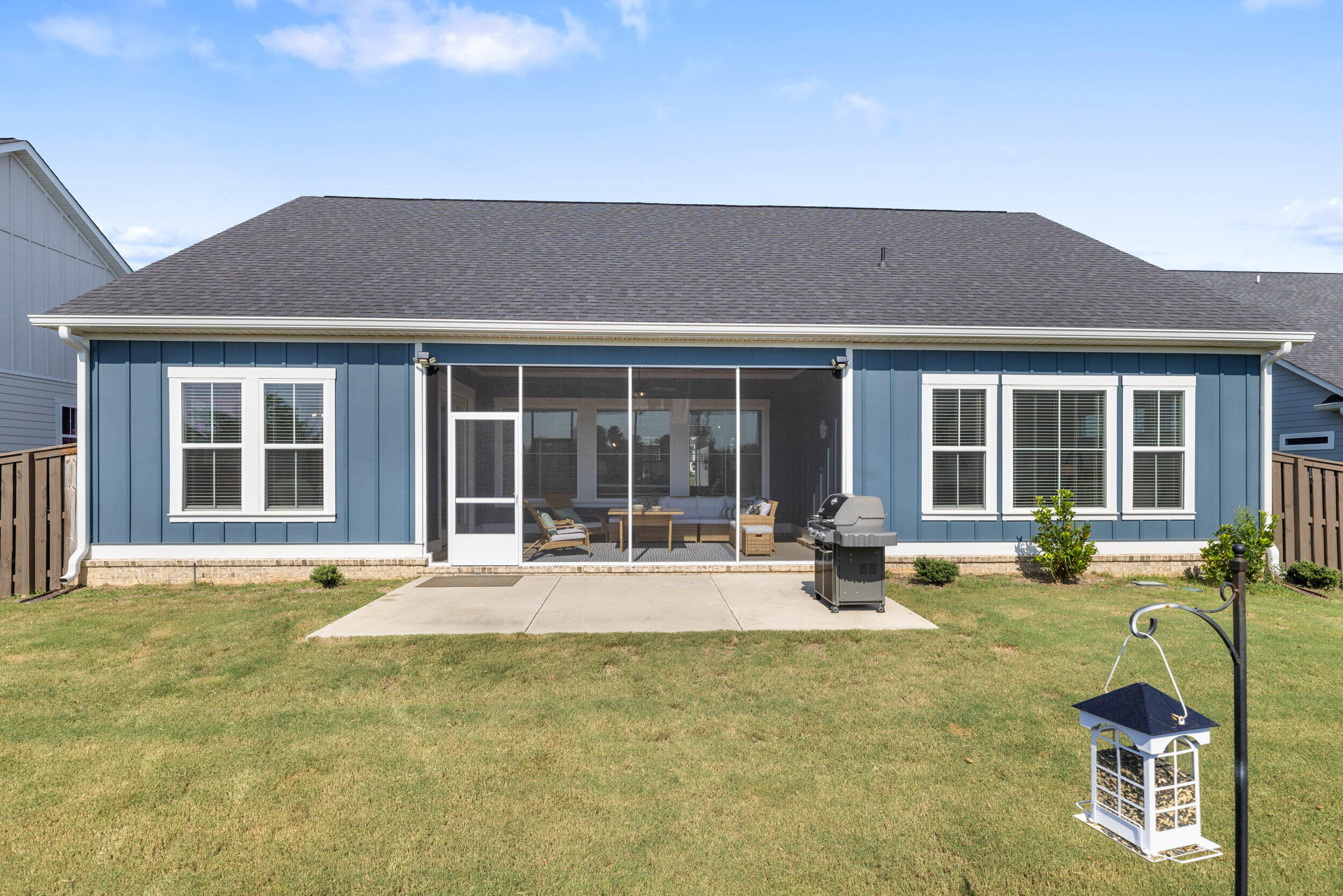 3024 Rosewood Drive
