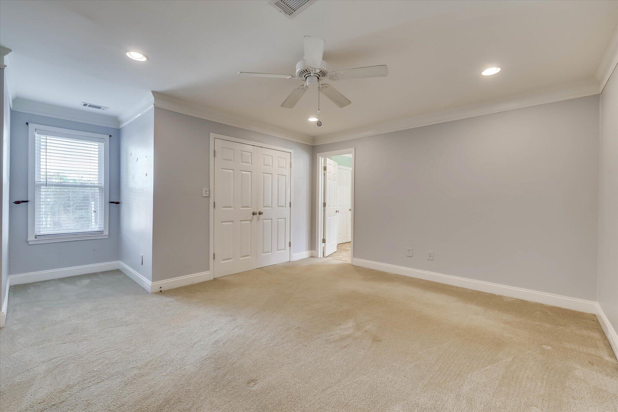 4085 Flintrock Way
