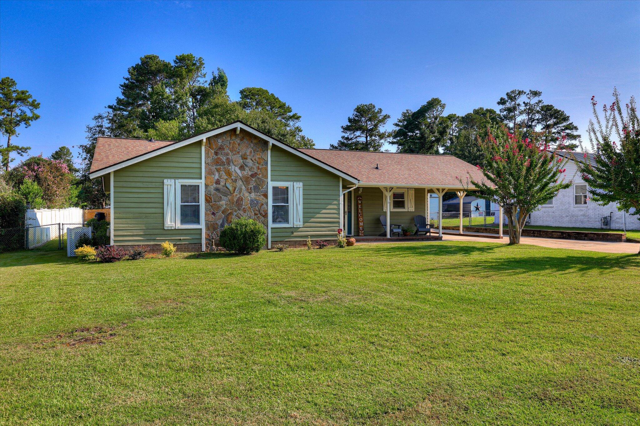 4085 Flintrock Way