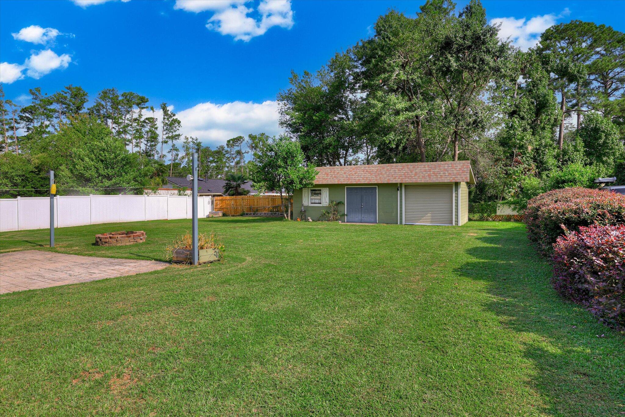 4085 Flintrock Way