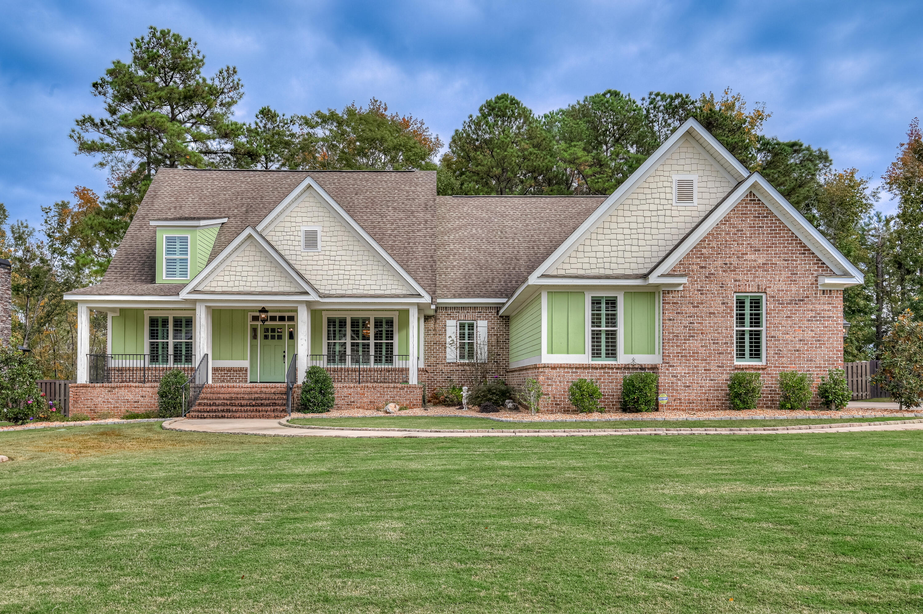 644 Emerald Crossing