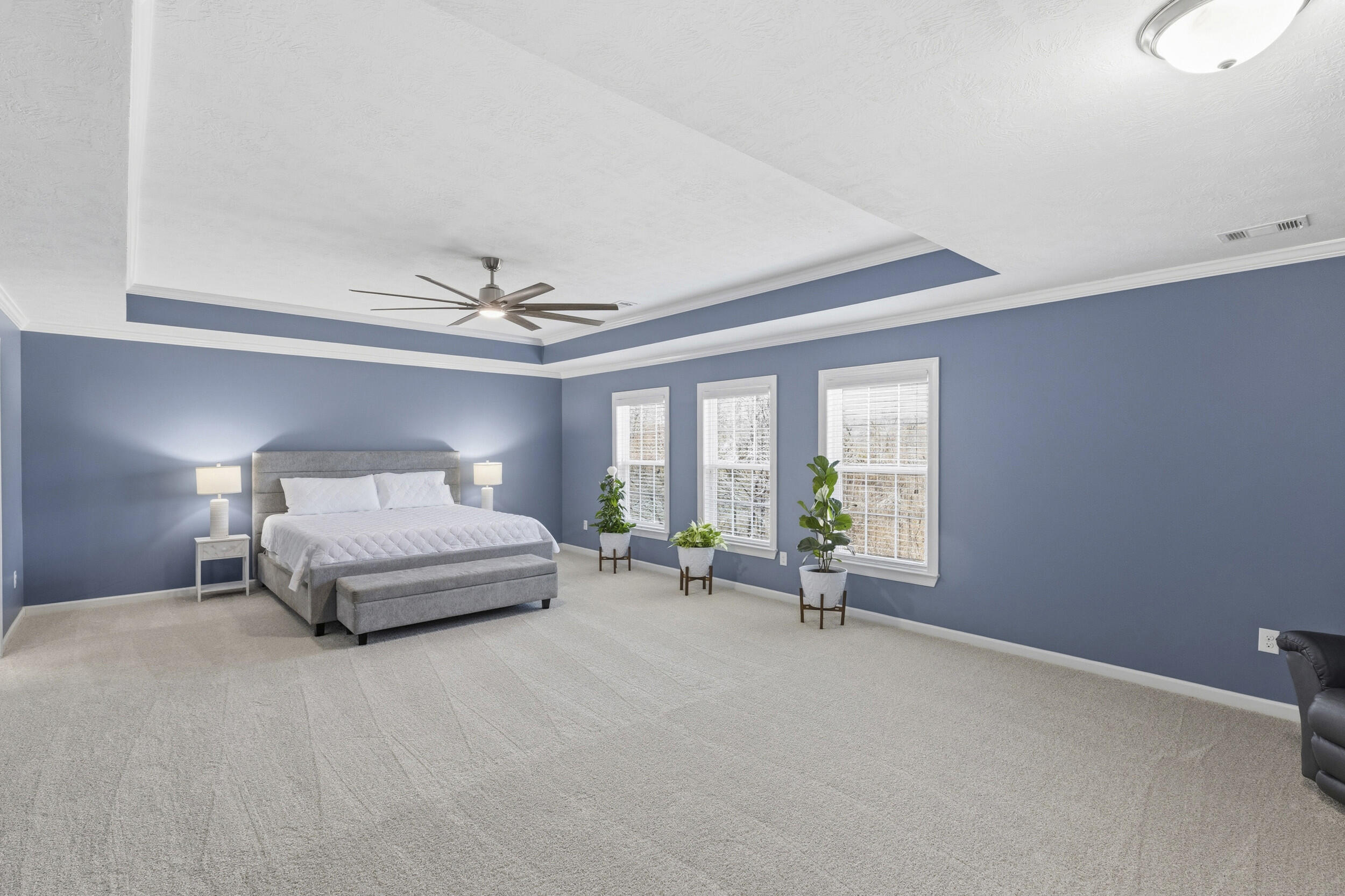 2551 Ravenna Lane