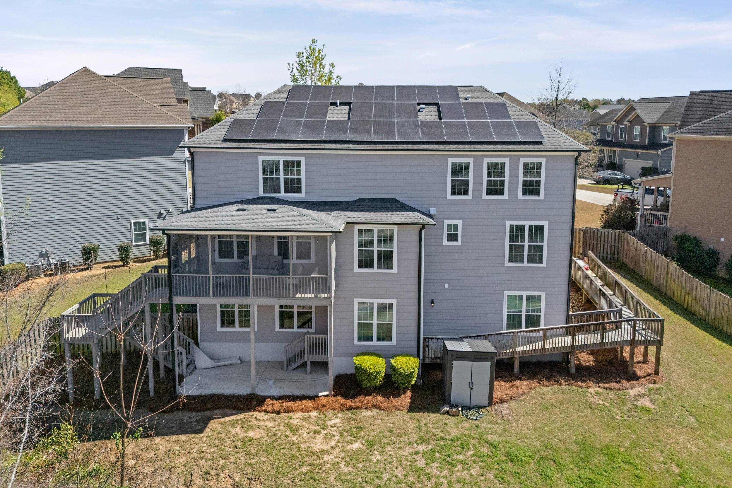 2551 Ravenna Lane