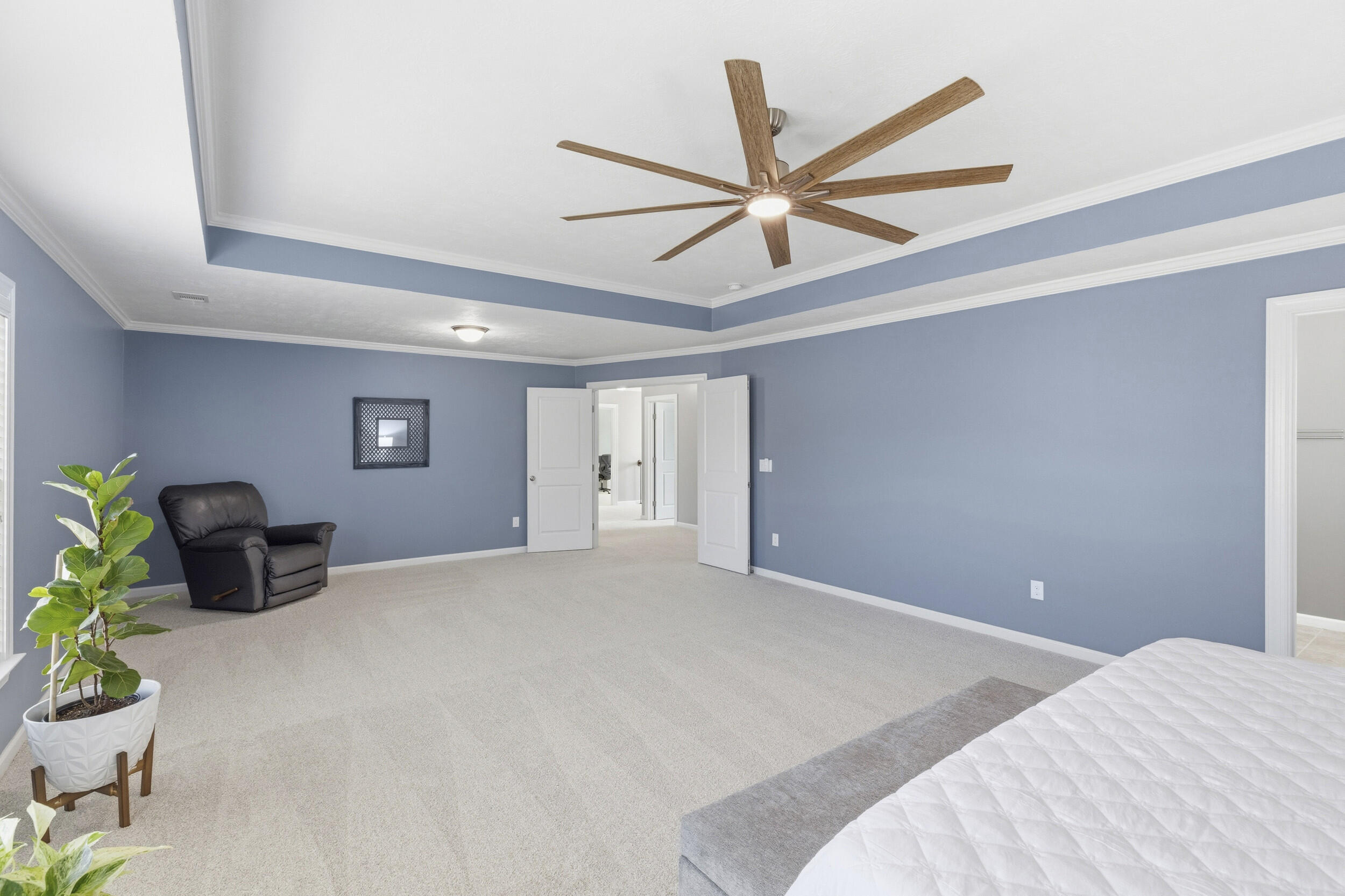 2551 Ravenna Lane