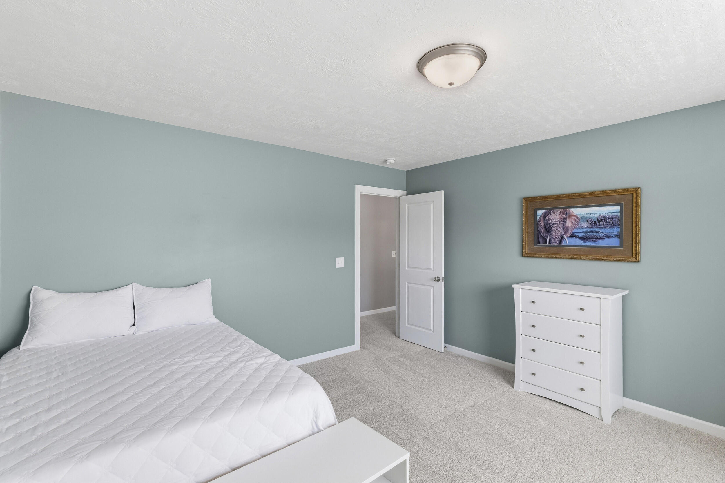 2551 Ravenna Lane