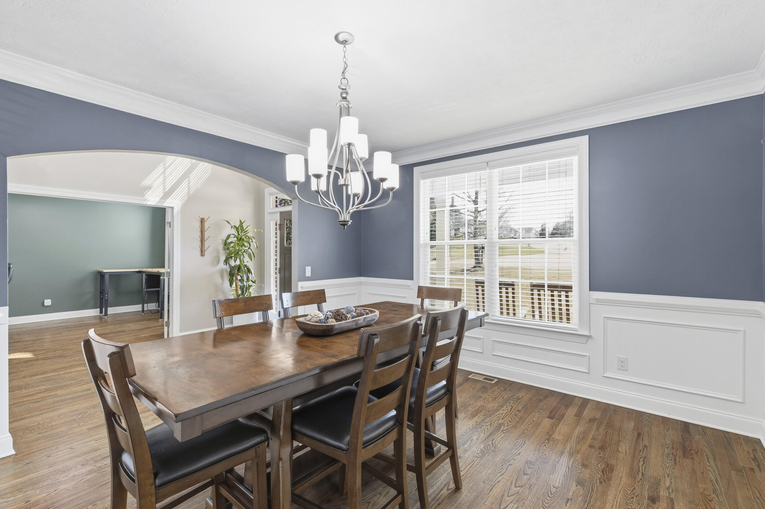 2551 Ravenna Lane