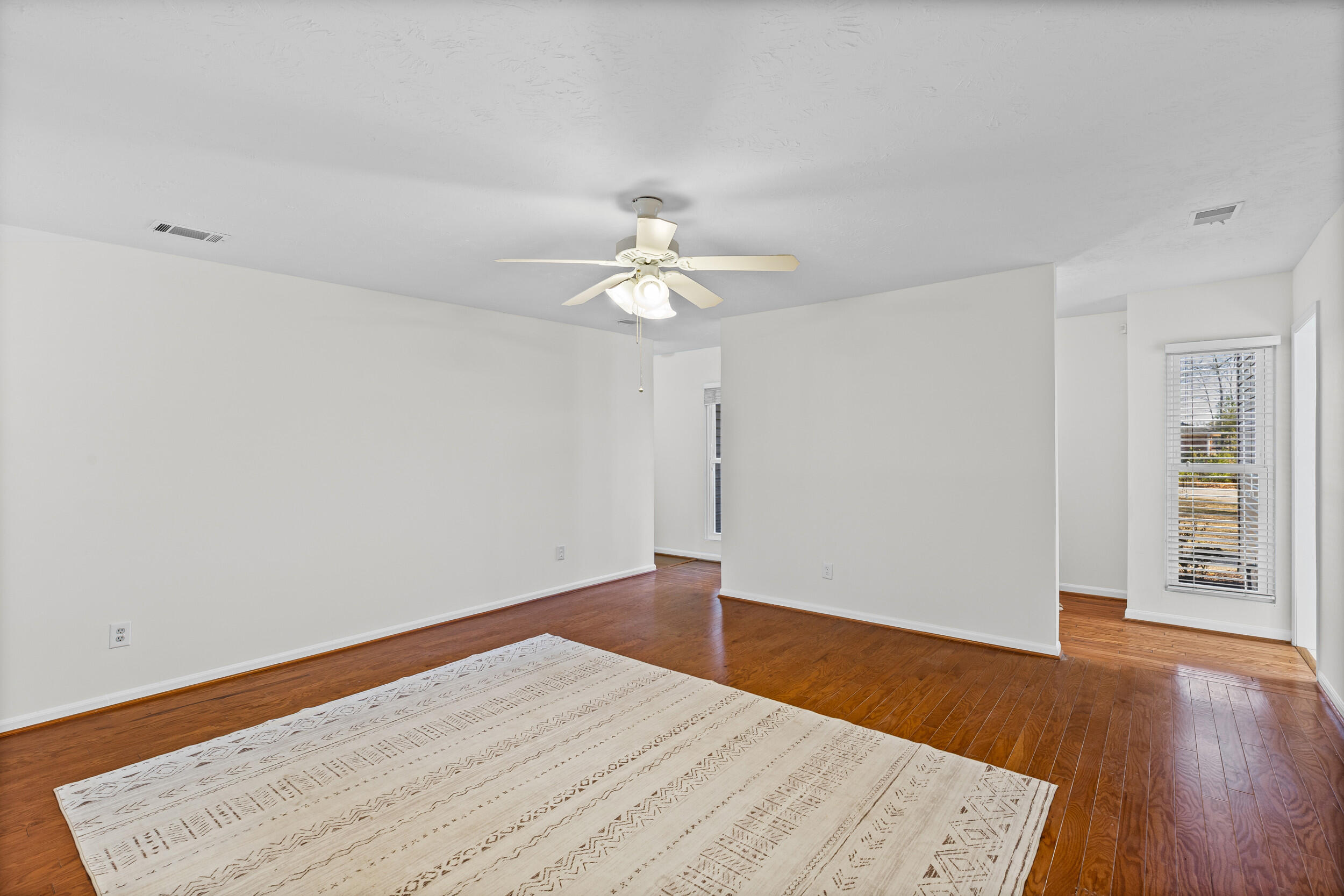 3332 Starling Drive
