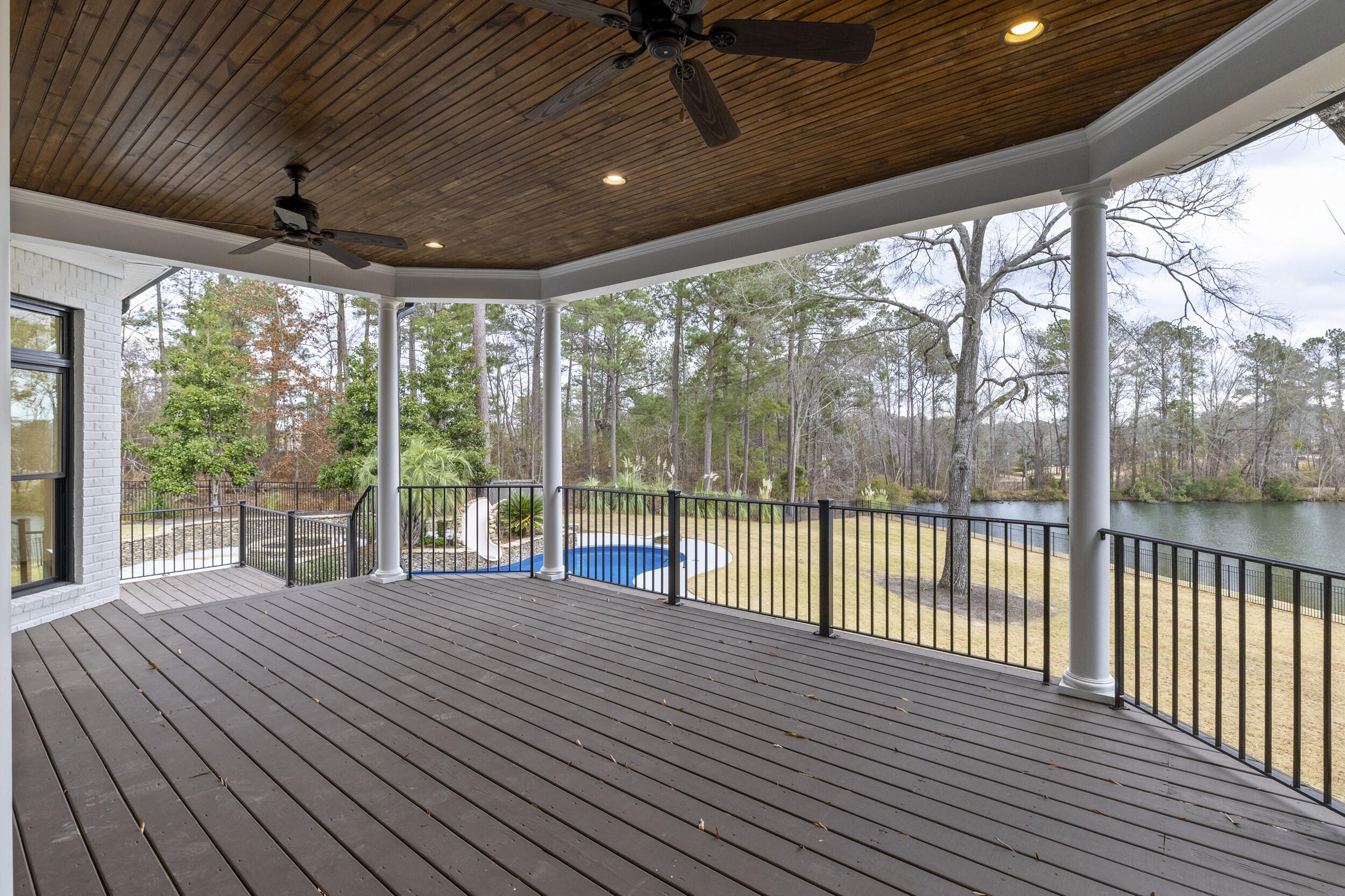 462 Armstrong Way