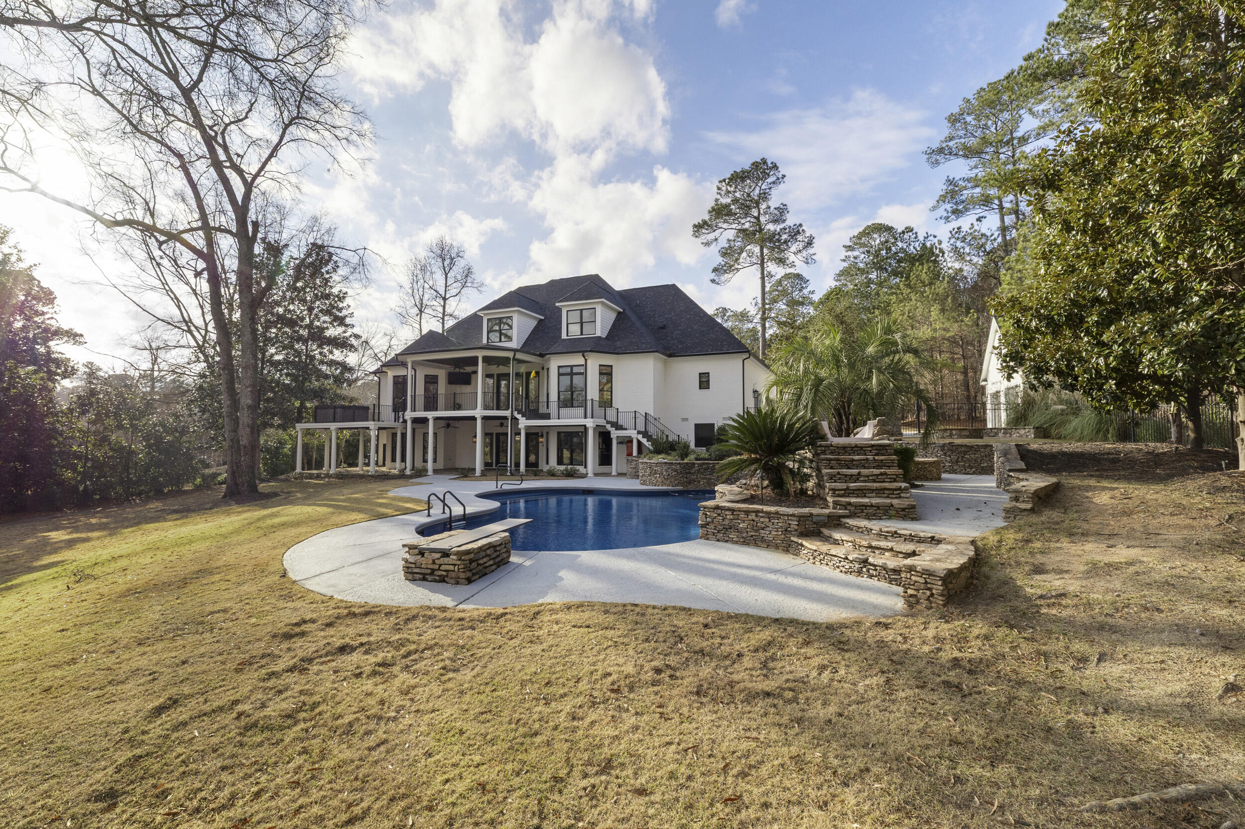462 Armstrong Way