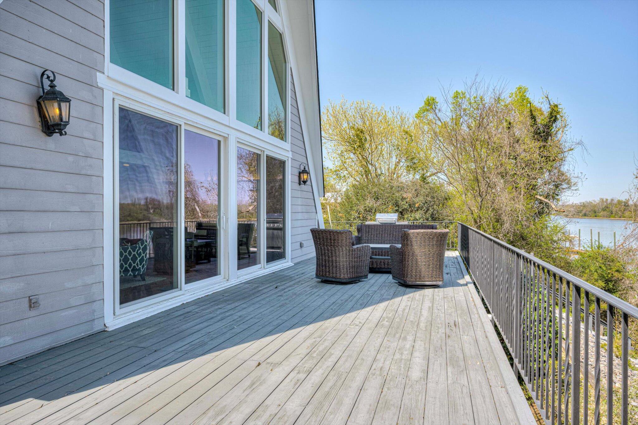 55 Alberclauss Drive