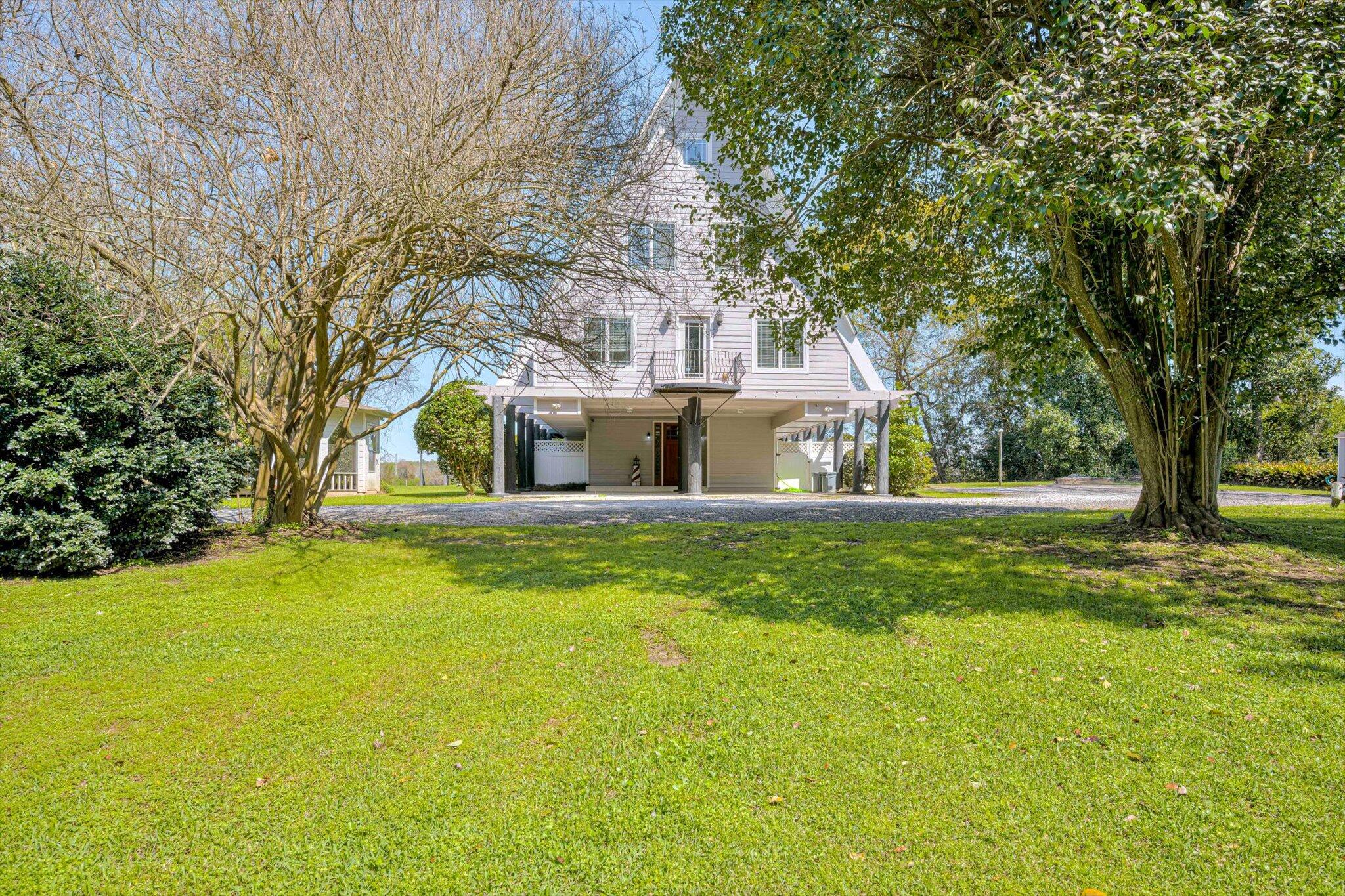 55 Alberclauss Drive