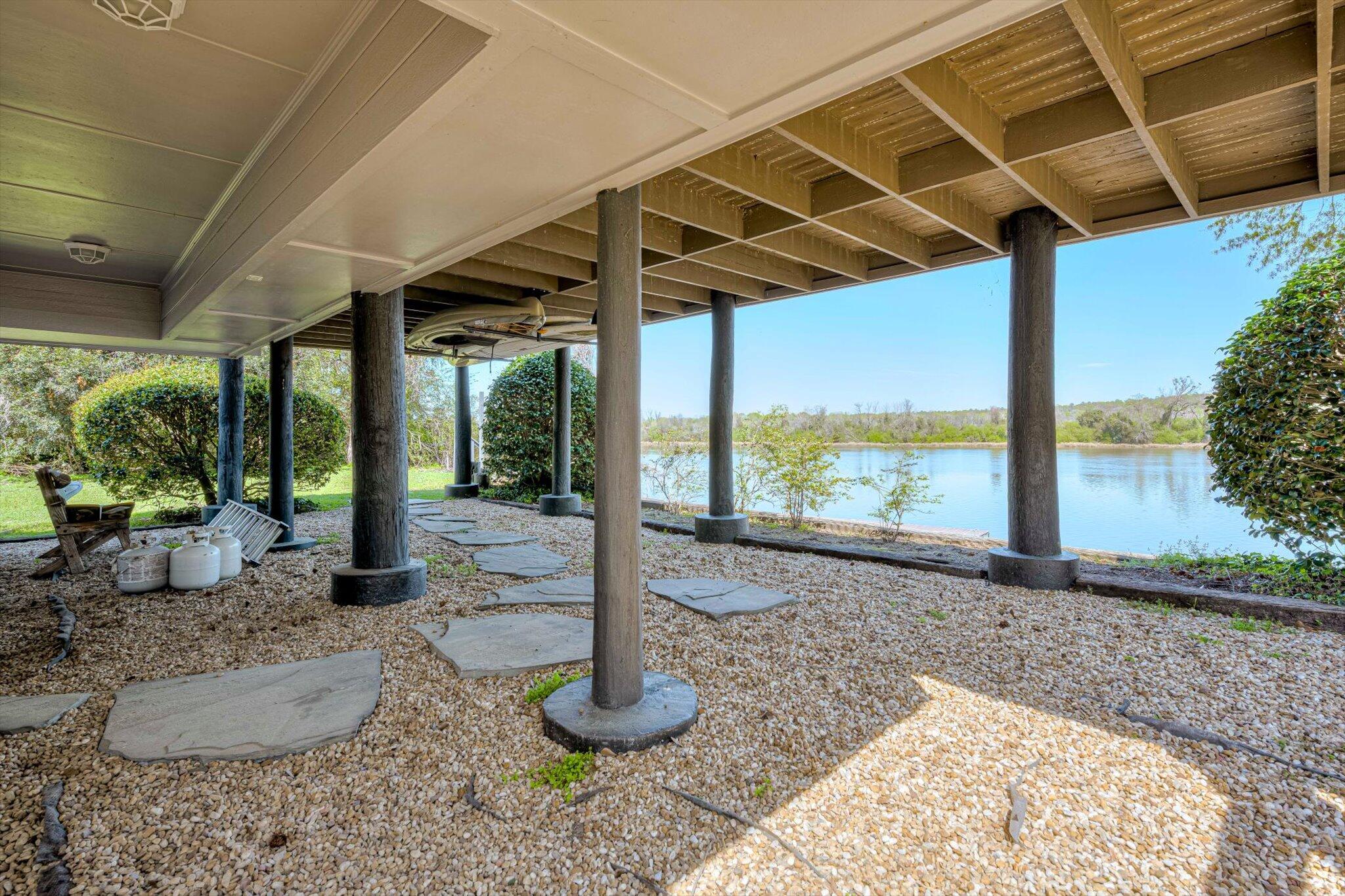 55 Alberclauss Drive