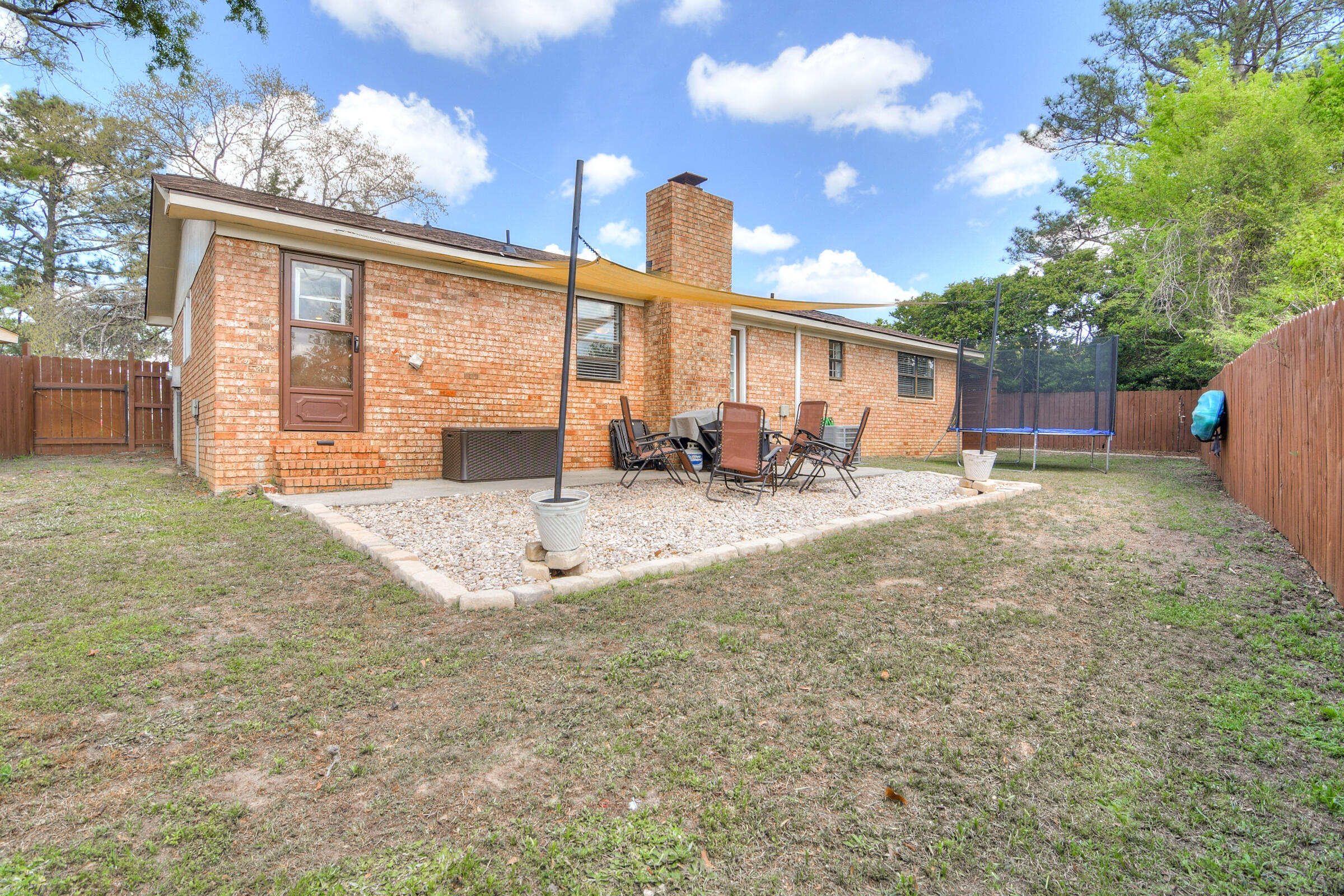 275 Hinman Court