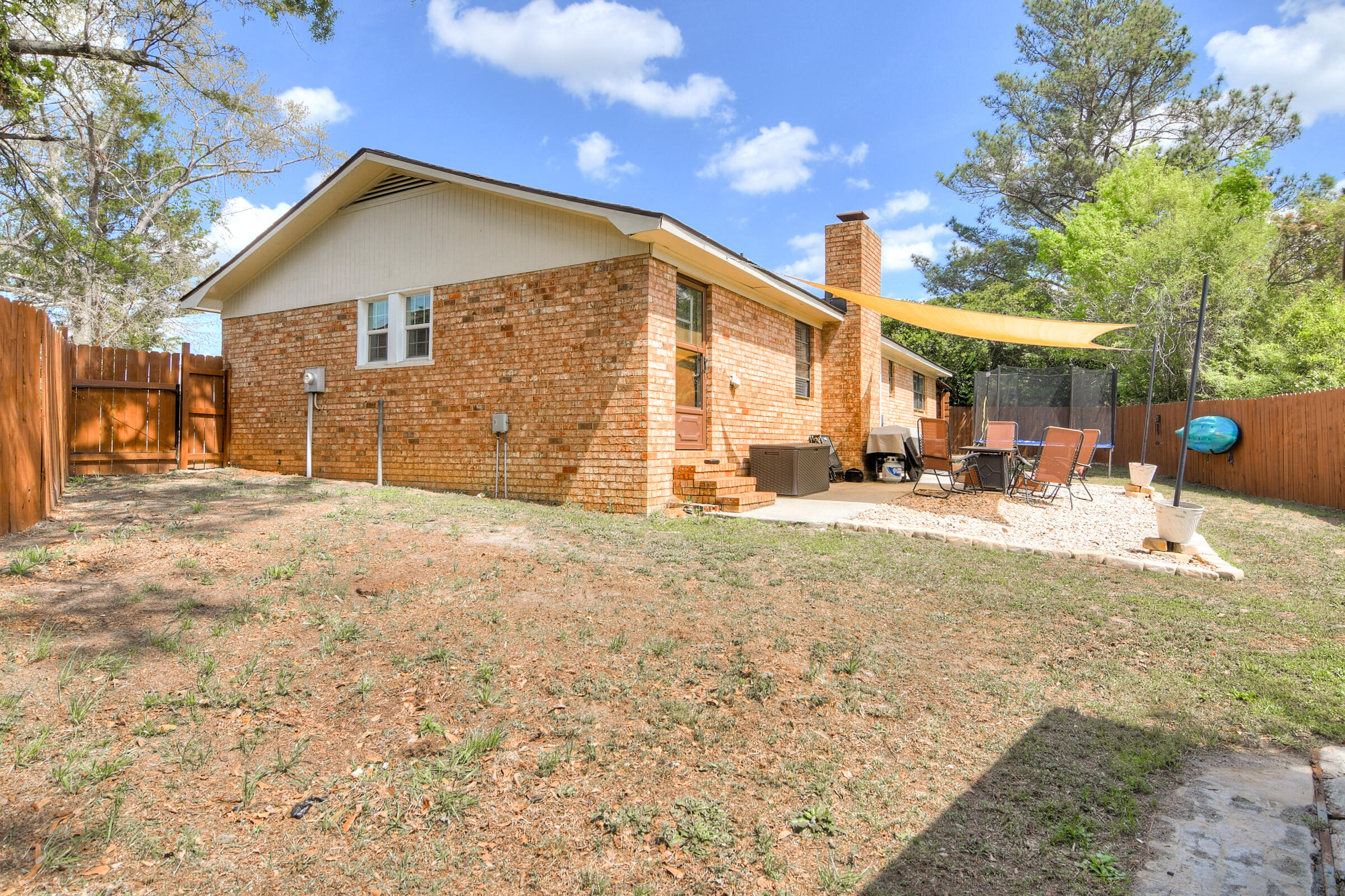 275 Hinman Court