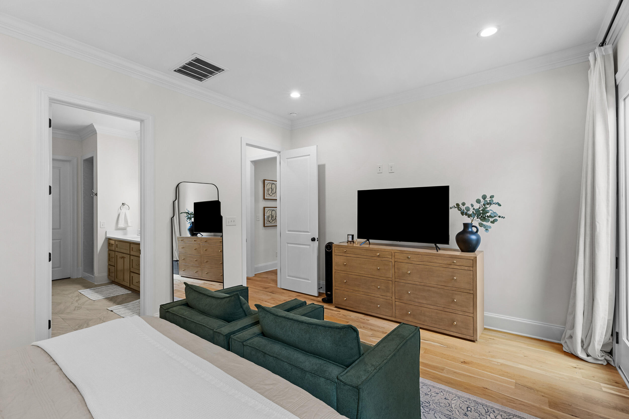 2063 Egret Circle