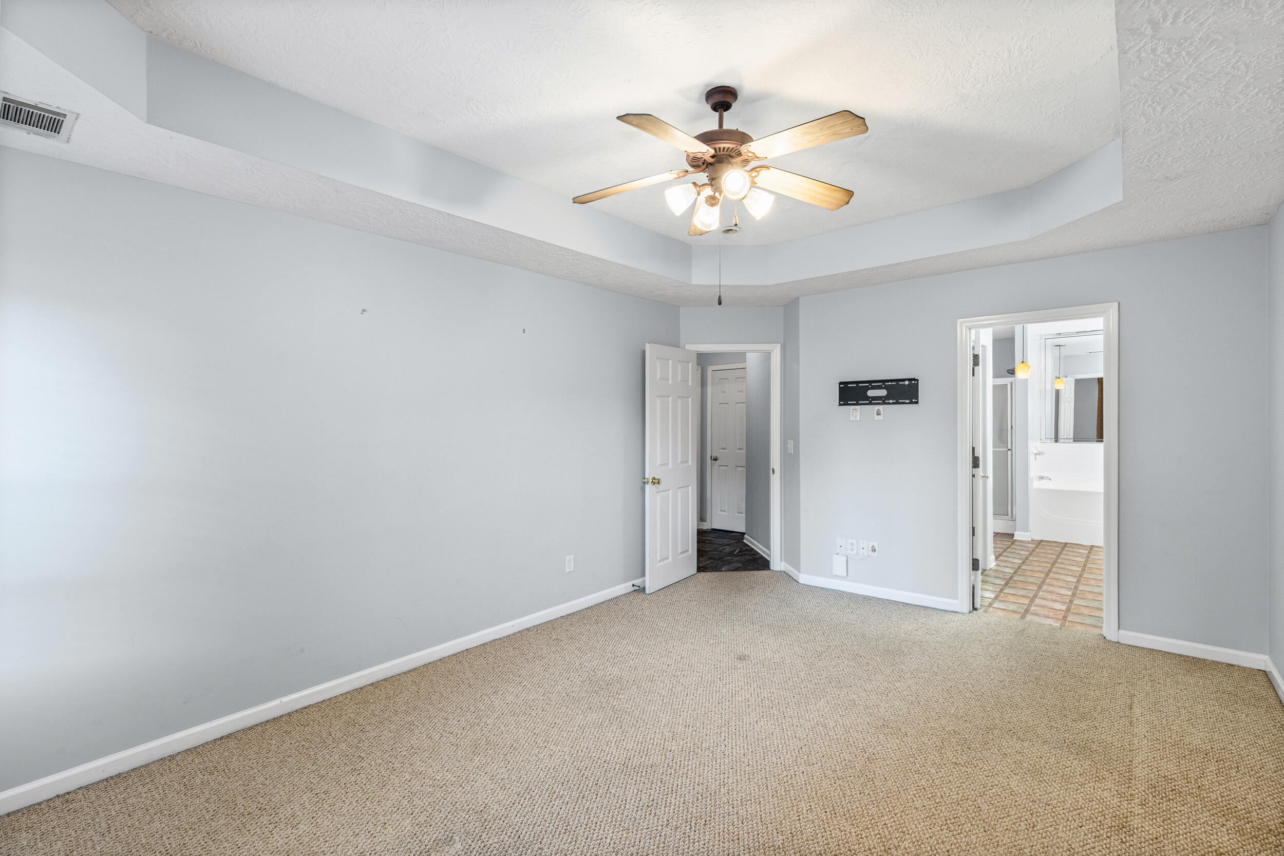 175 Cottonwood Court