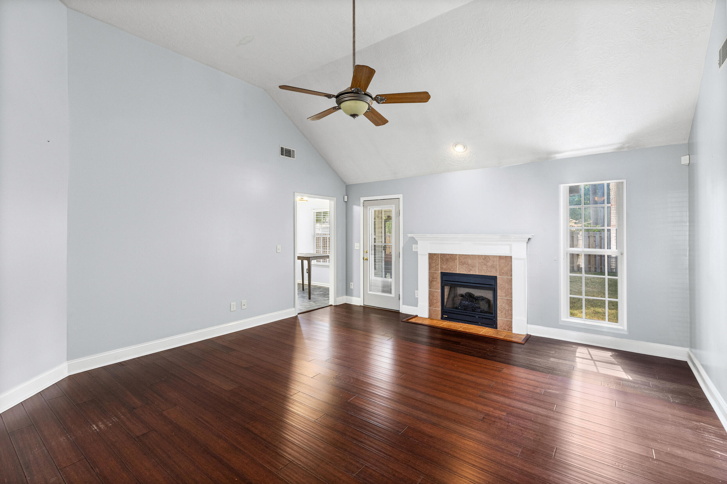 175 Cottonwood Court