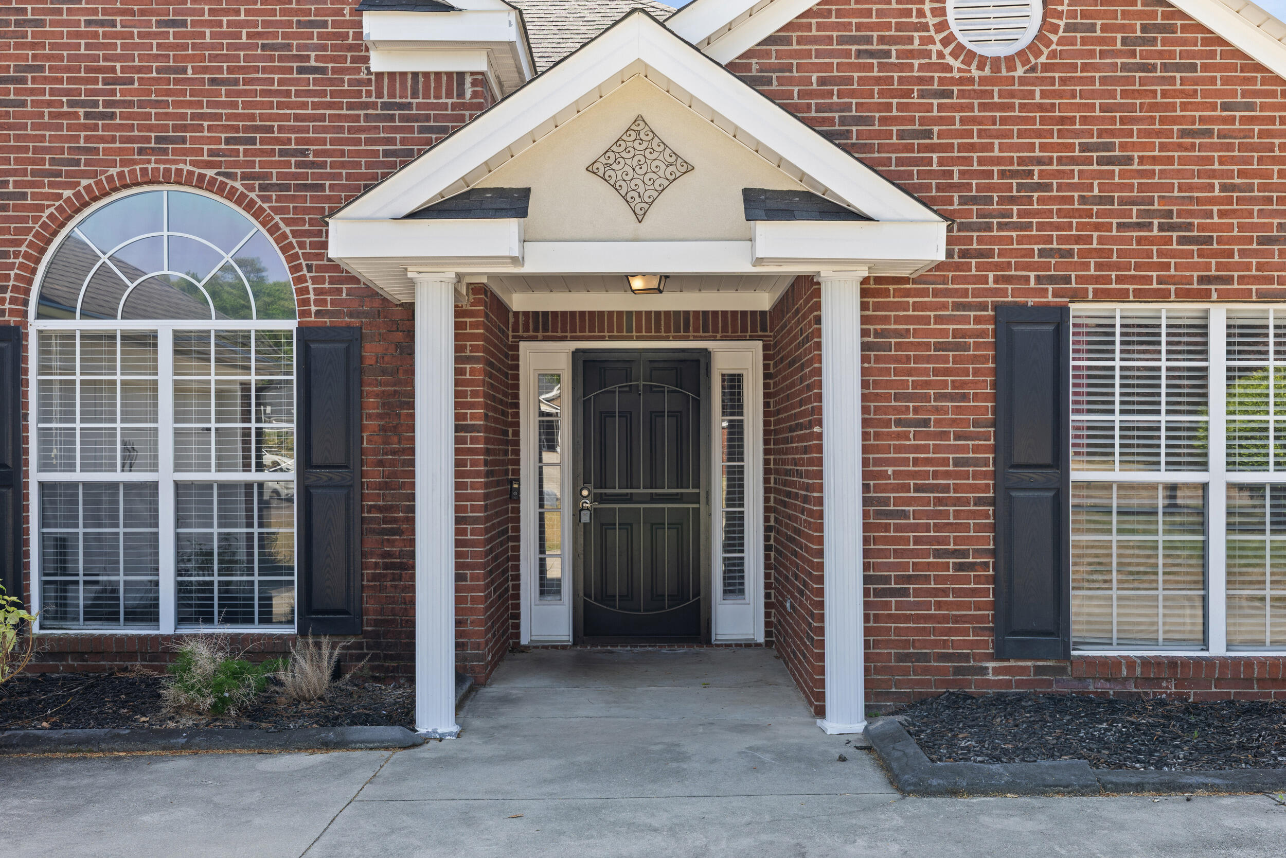 175 Cottonwood Court